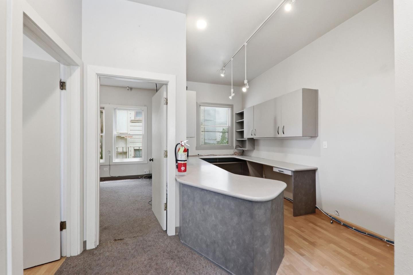 271 Austin ST