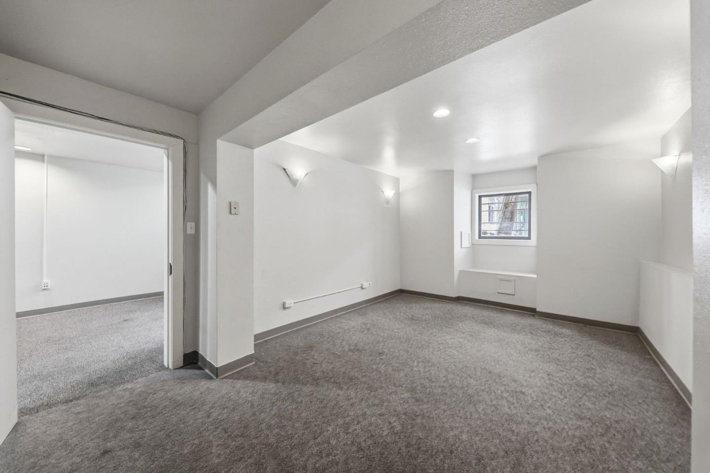 271 Austin ST