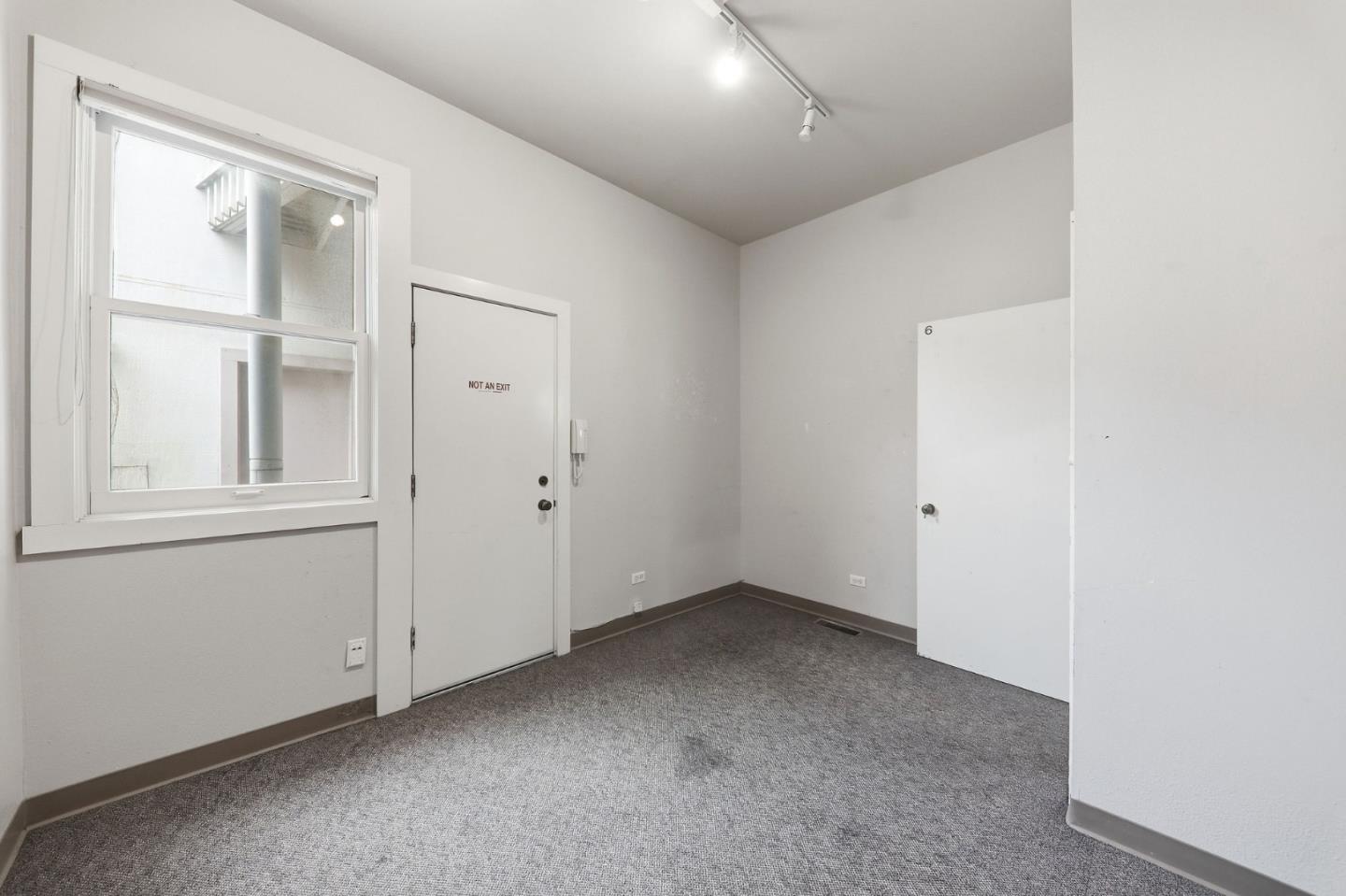 271 Austin ST