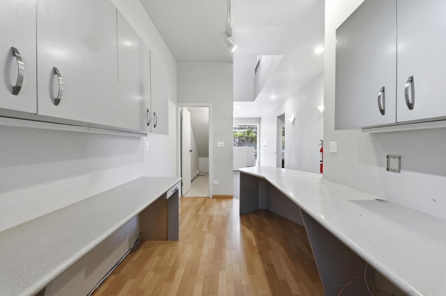 271 Austin ST