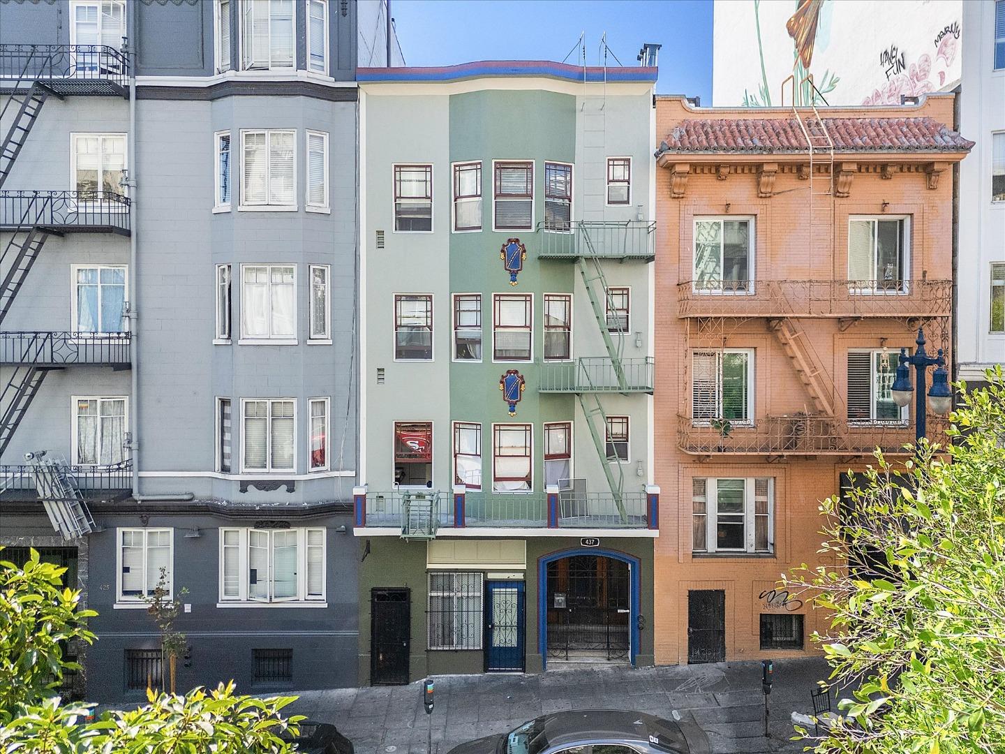 437 Hyde ST