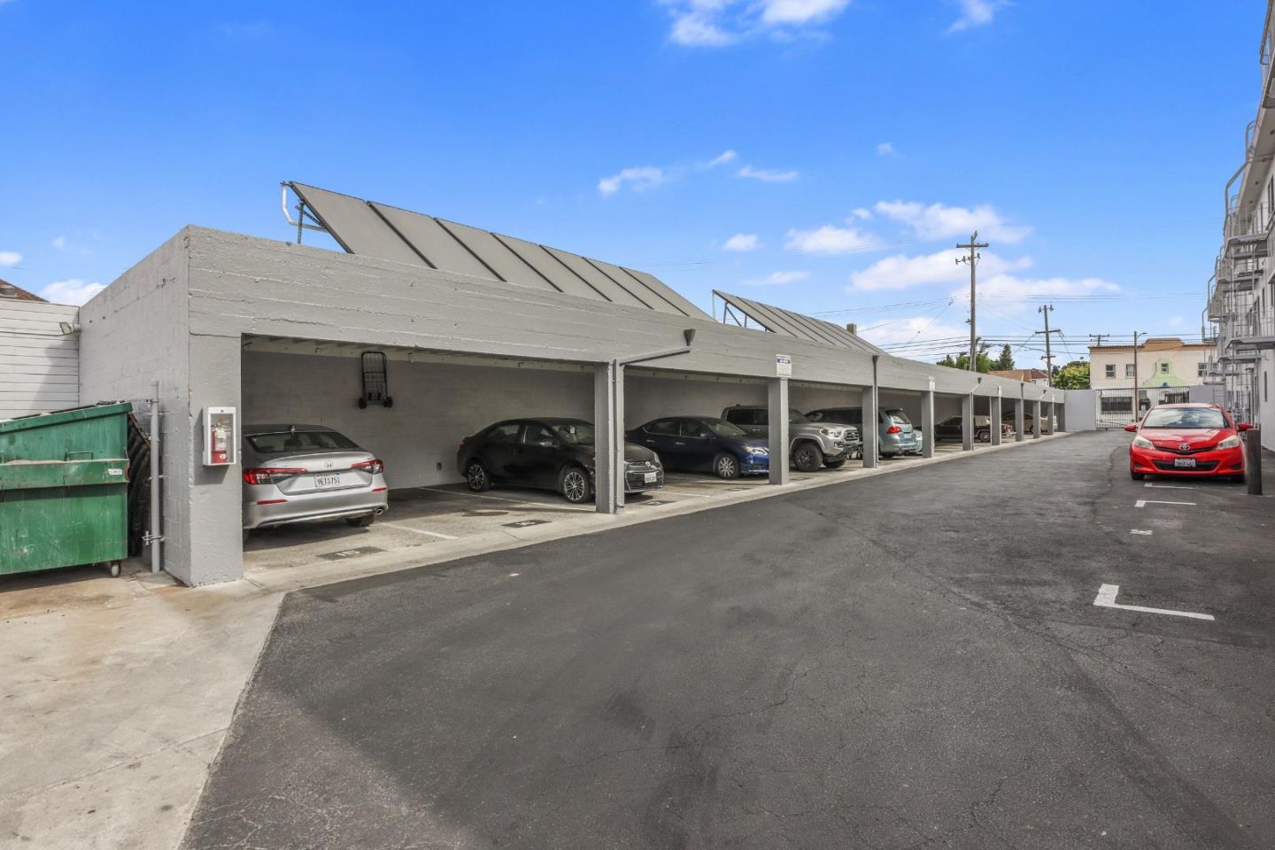 2555 Foothill BLVD