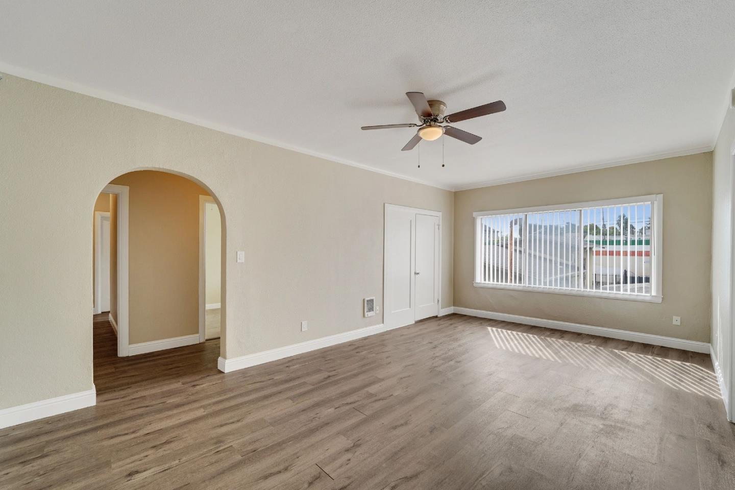 2624 Foothill BLVD