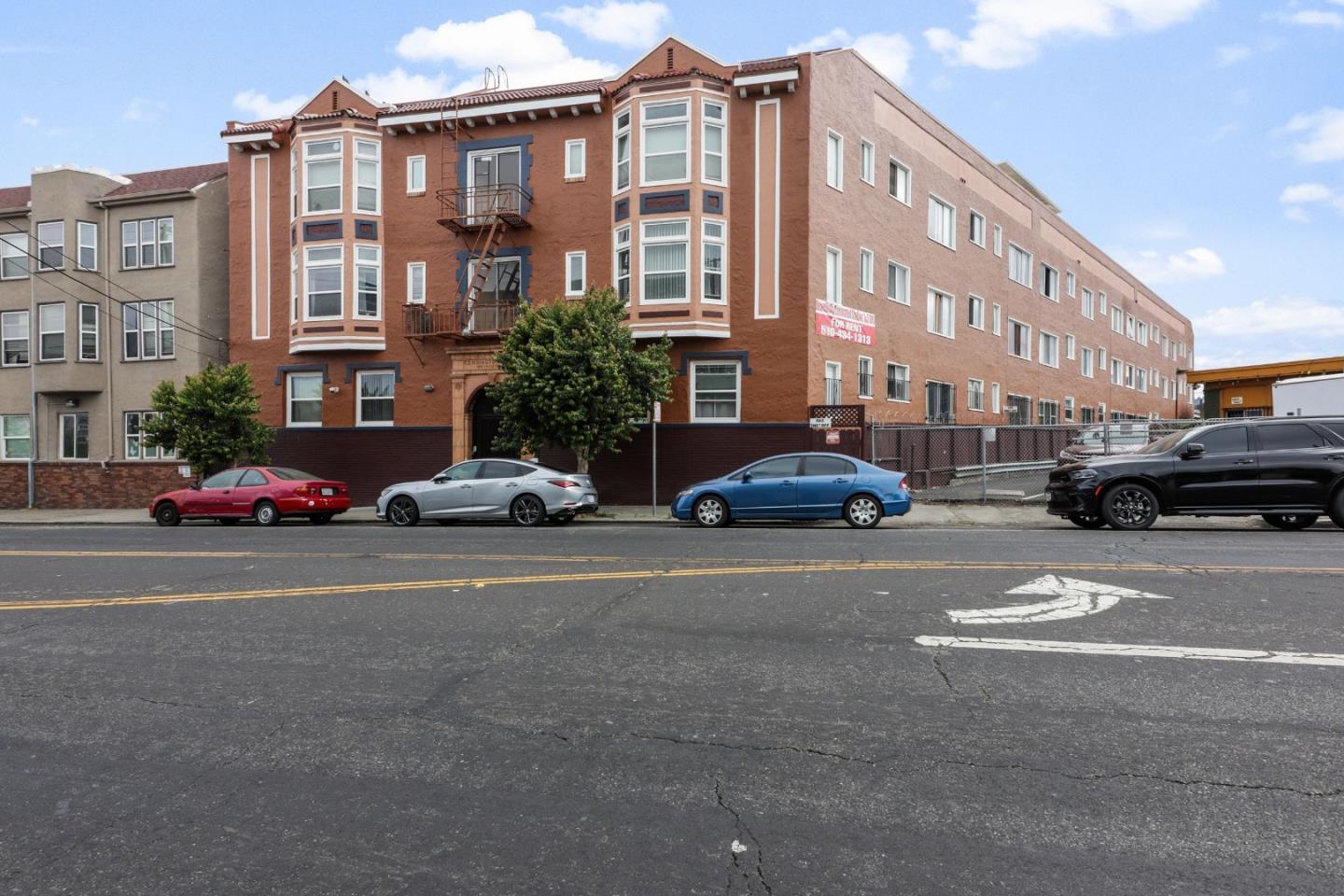 2624 Foothill BLVD