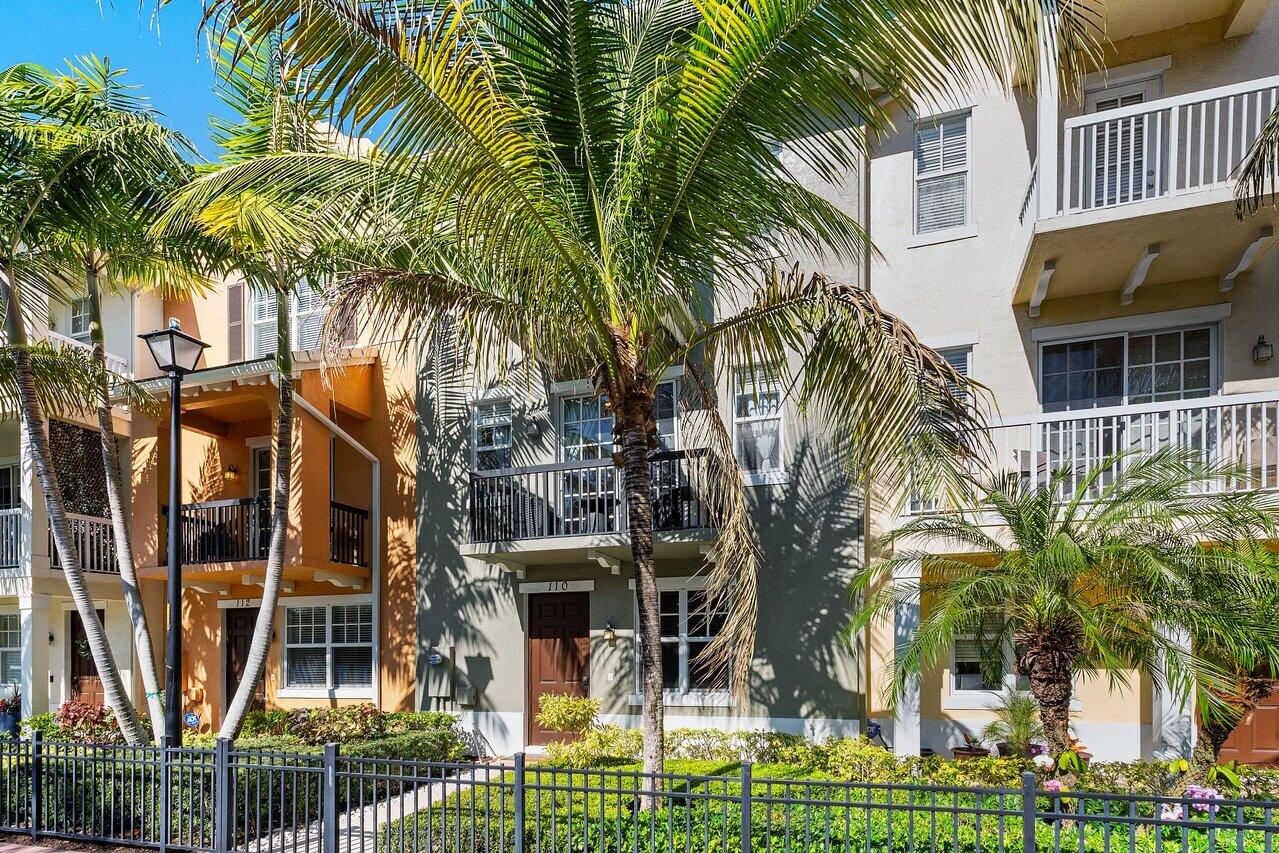 110 SW 1st Avenue