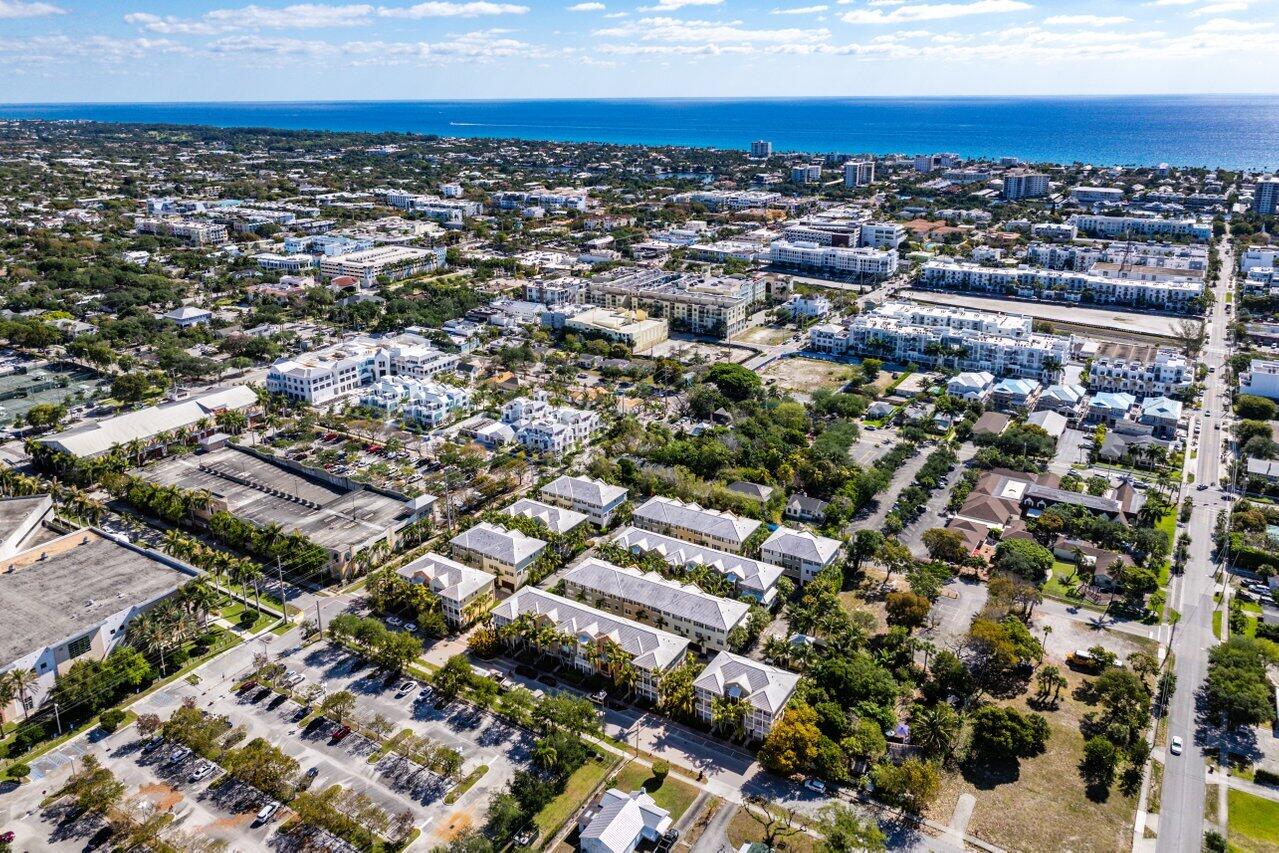110 SW 1st Avenue