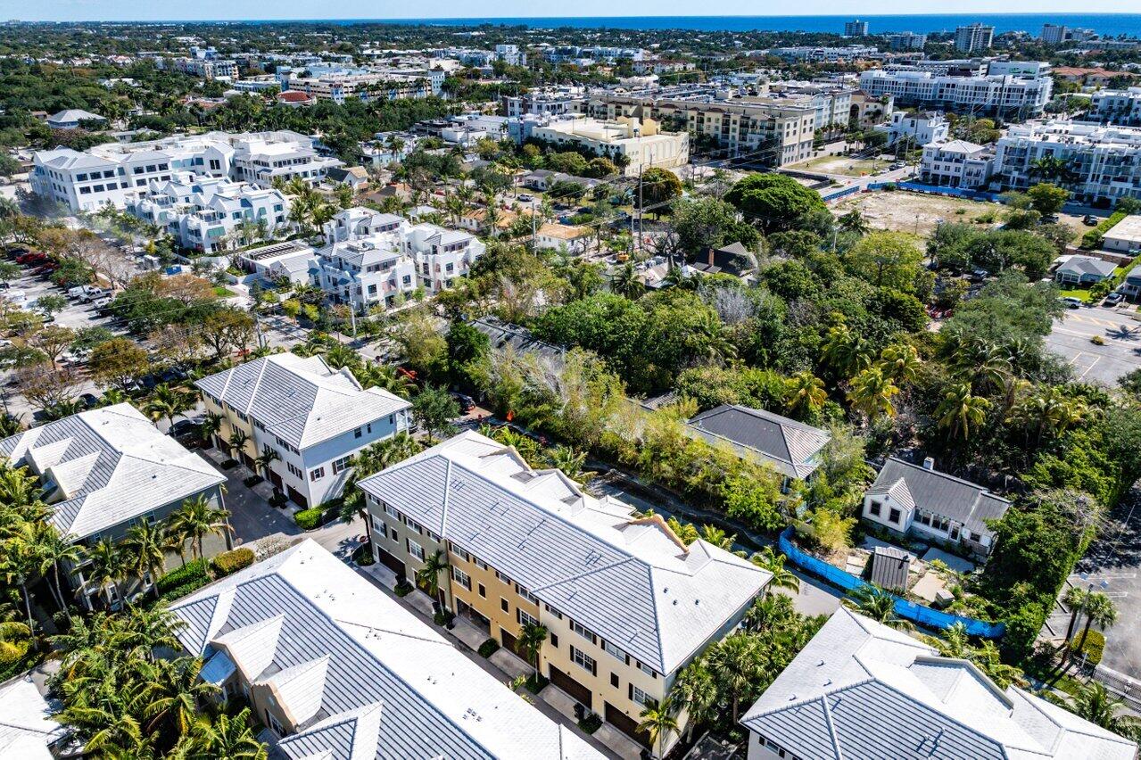 110 SW 1st Avenue