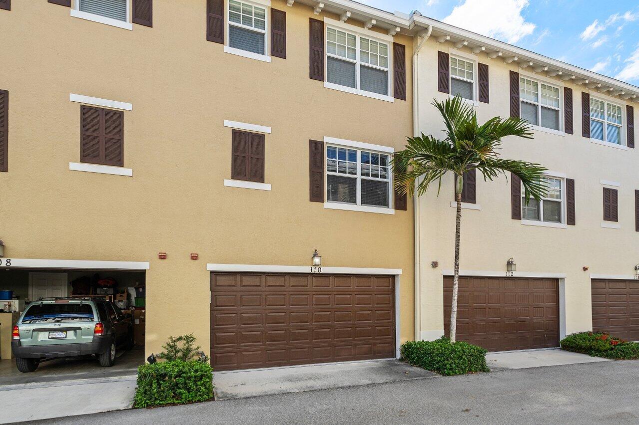 110 SW 1st Avenue