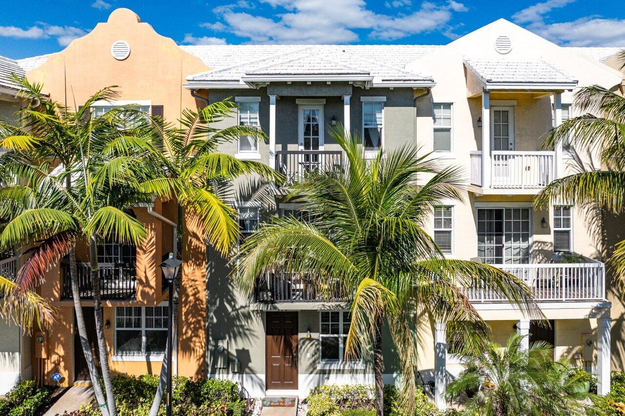 110 SW 1st Avenue