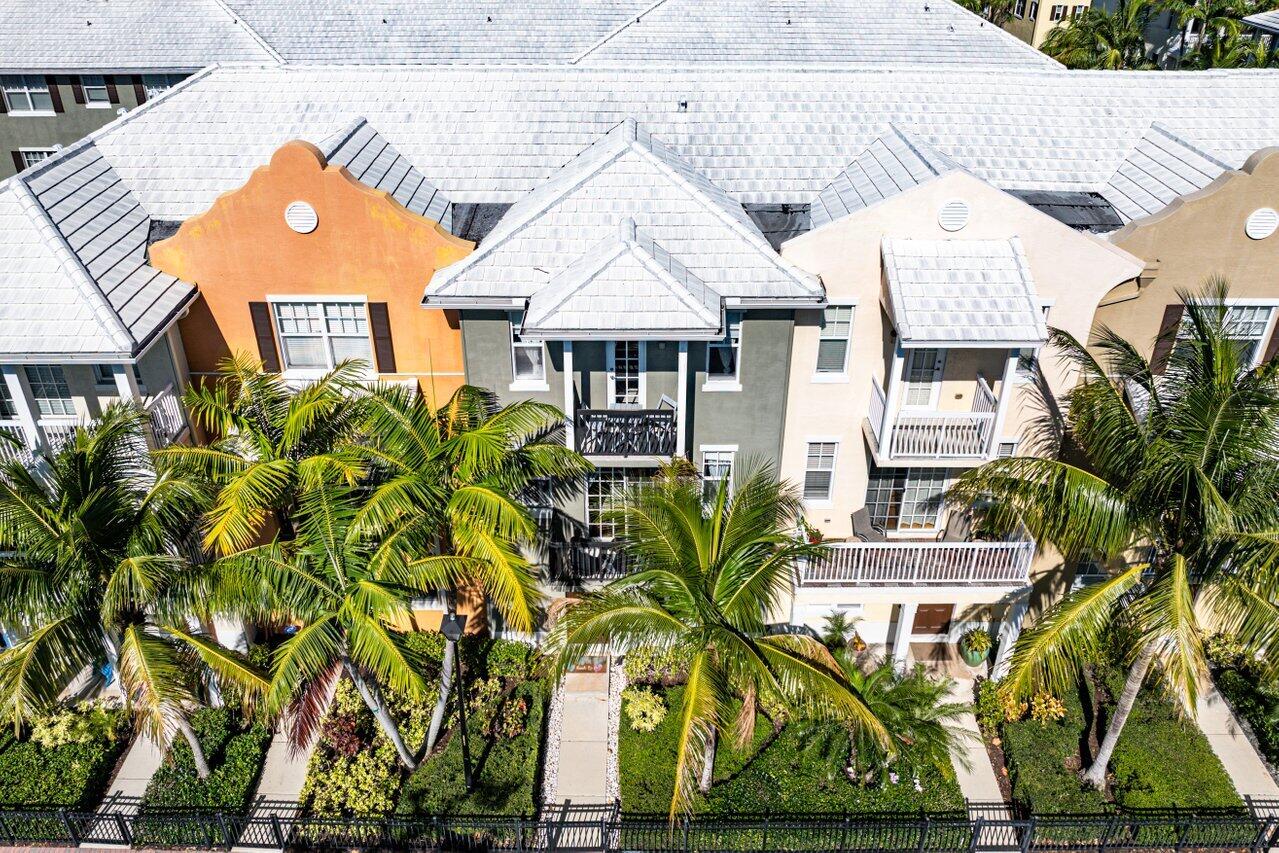 110 SW 1st Avenue