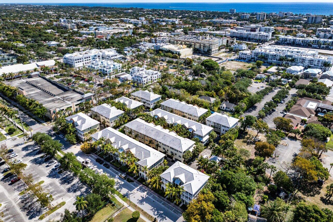 110 SW 1st Avenue