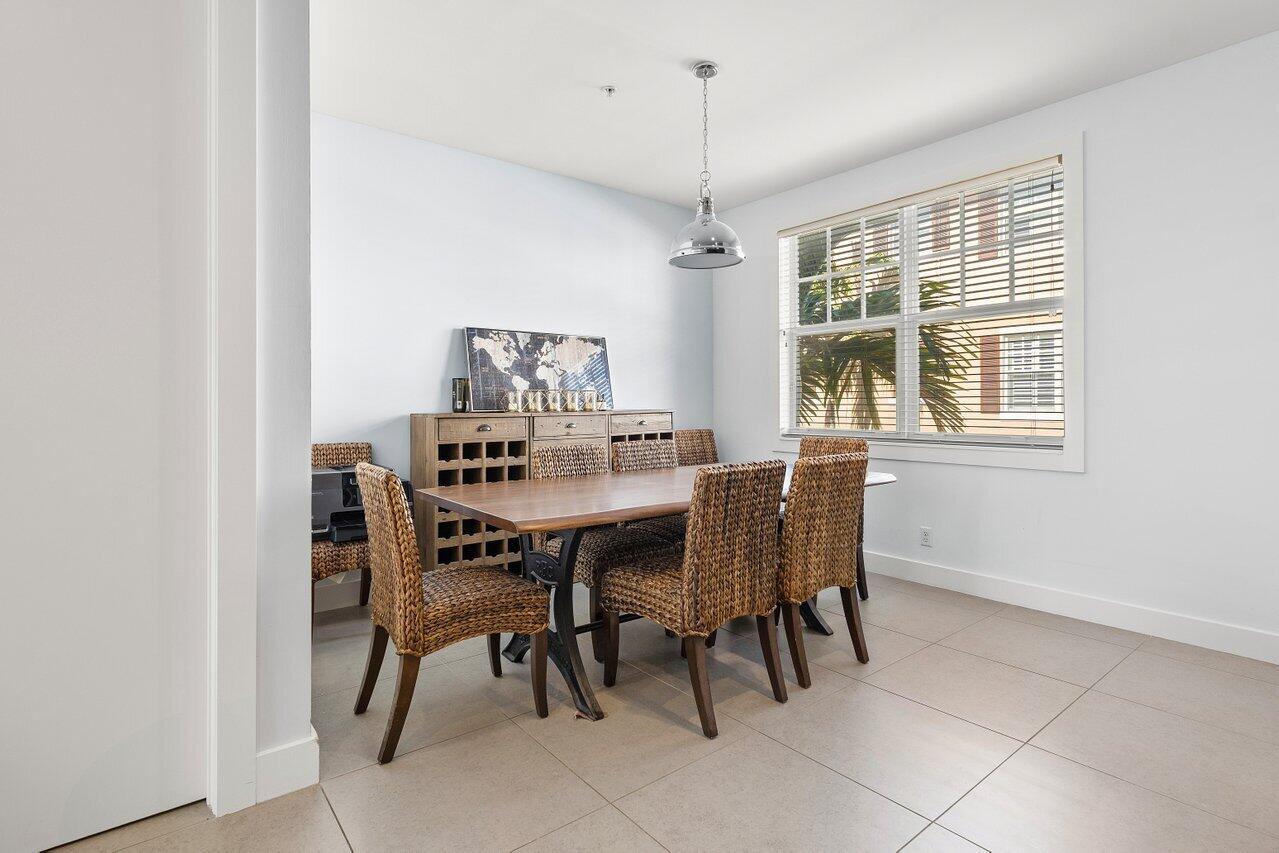 110 SW 1st Avenue