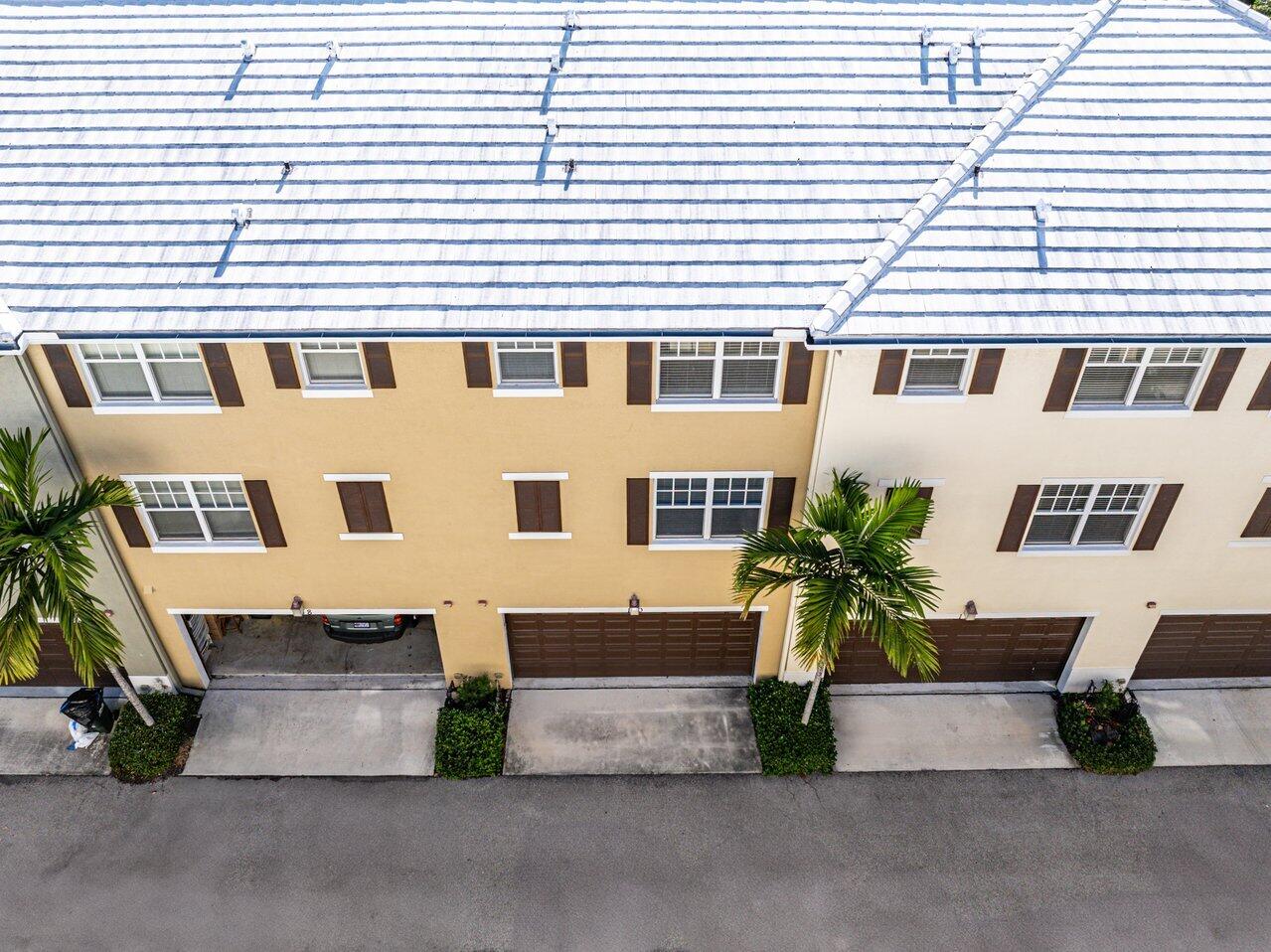 110 SW 1st Avenue