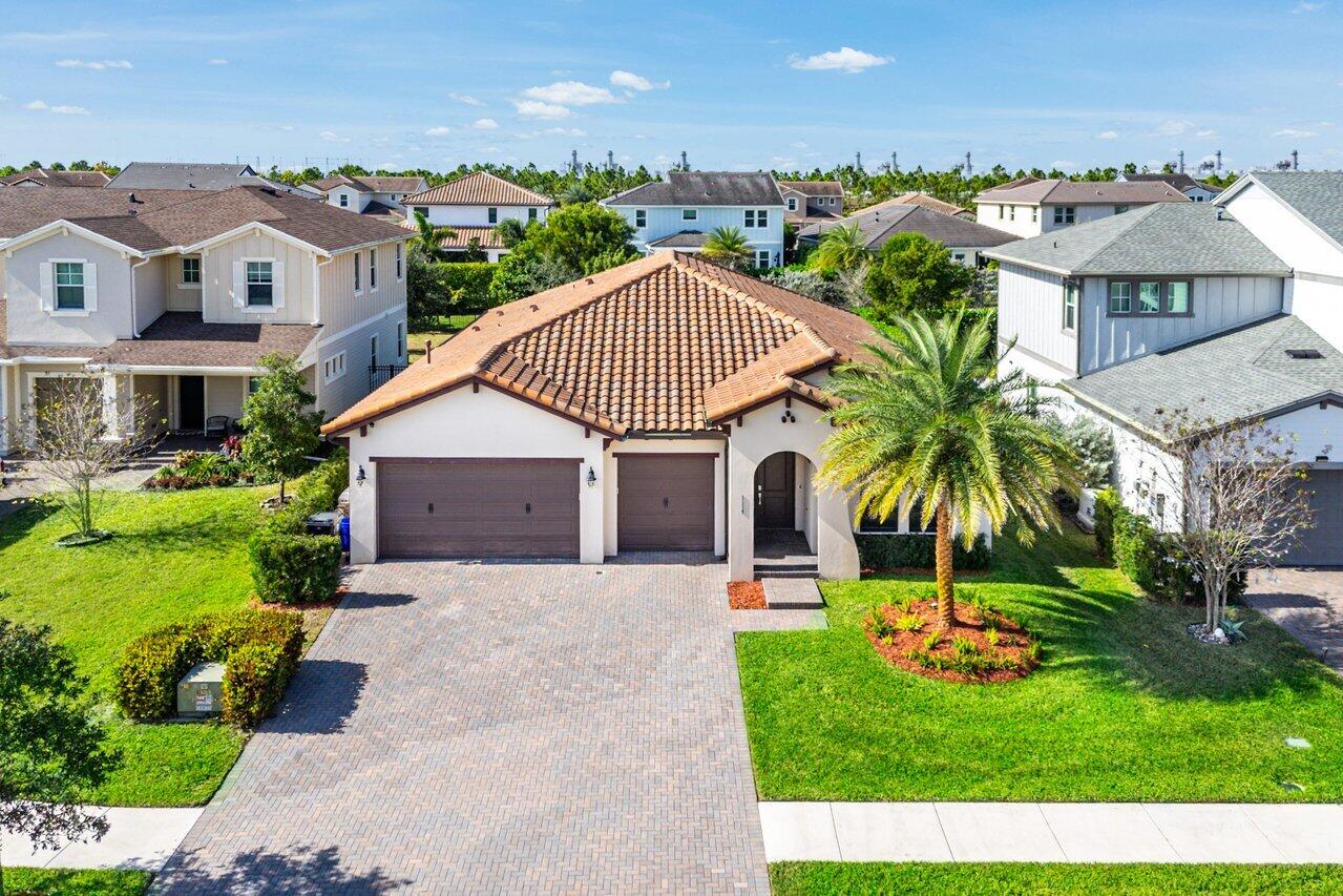 1119 Arrowhead Point Road
