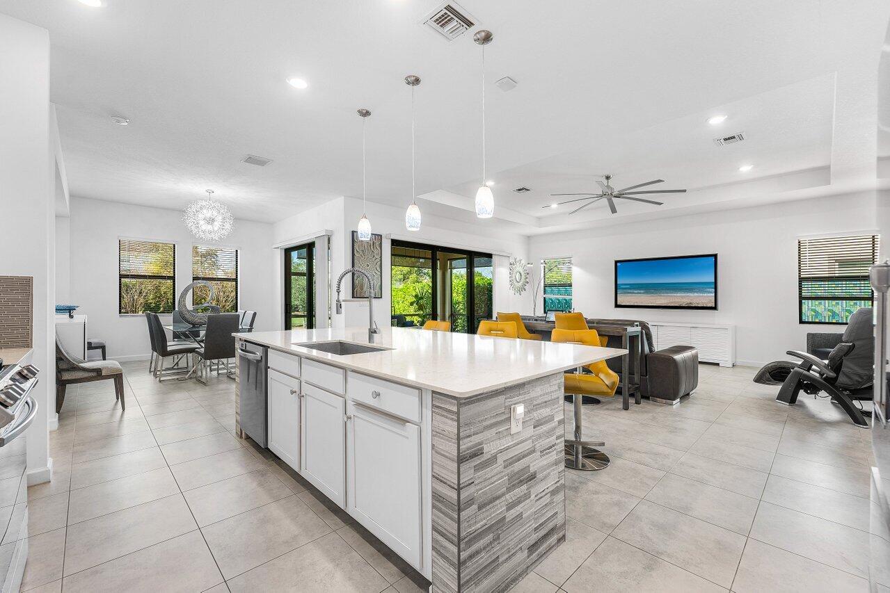1119 Arrowhead Point Road