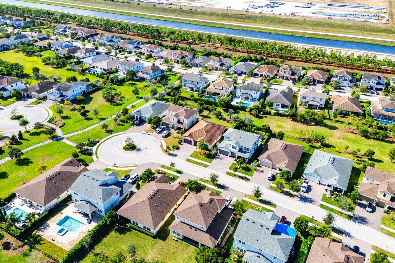 1119 Arrowhead Point Road