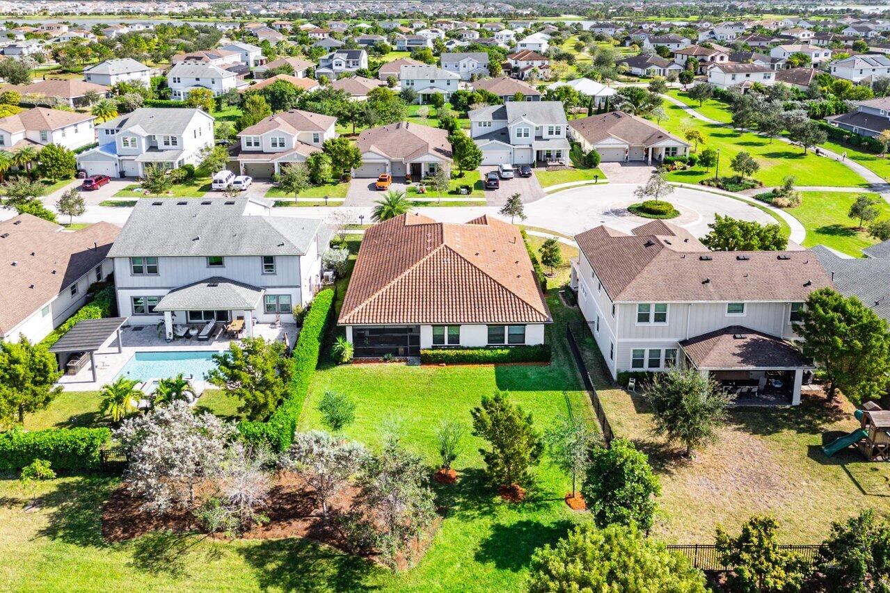 1119 Arrowhead Point Road