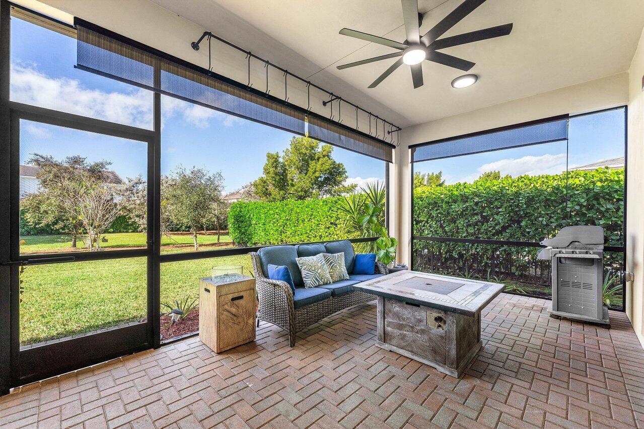 1119 Arrowhead Point Road