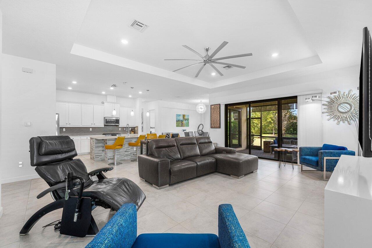 1119 Arrowhead Point Road