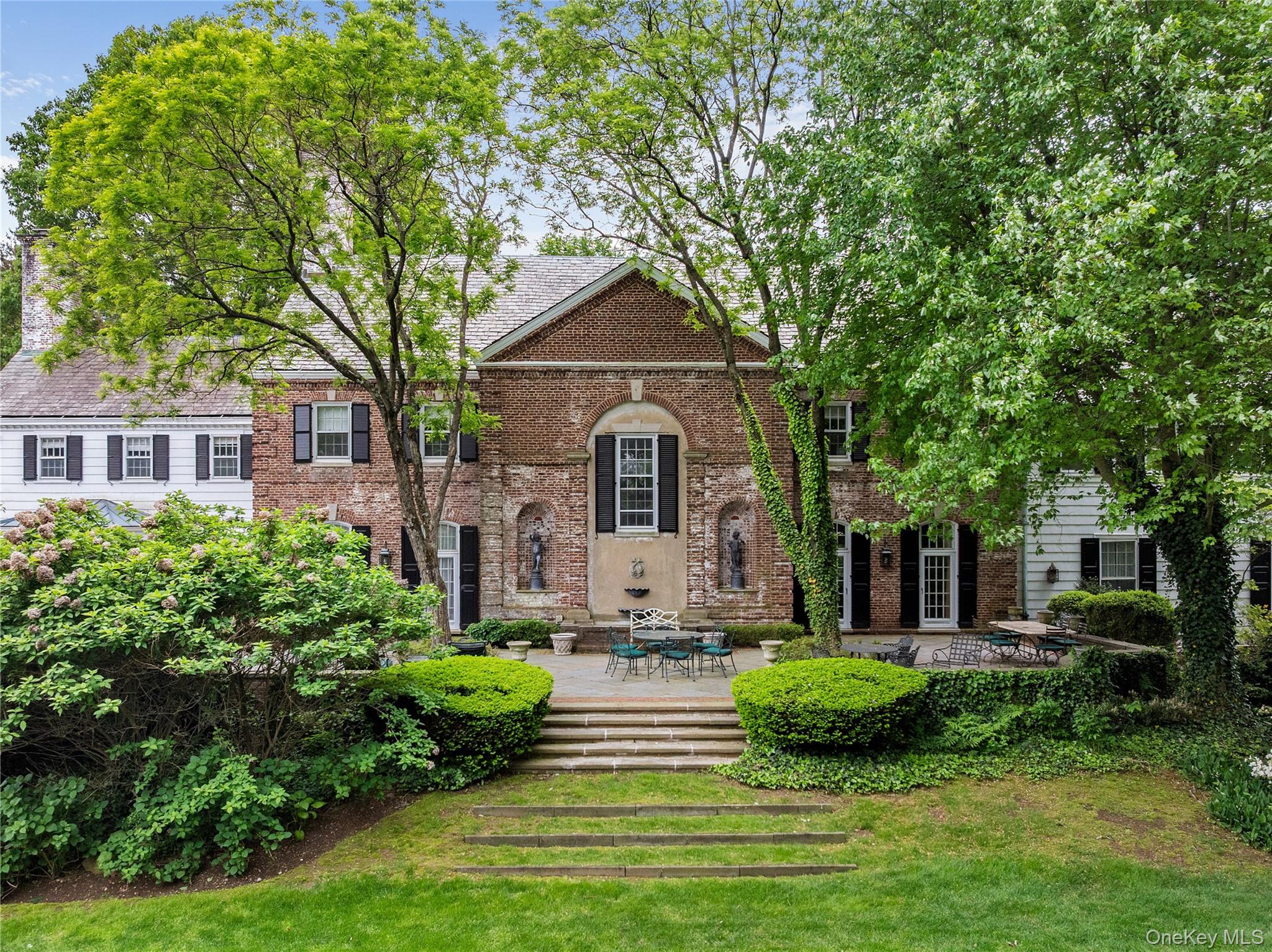 52 Piping Rock Road