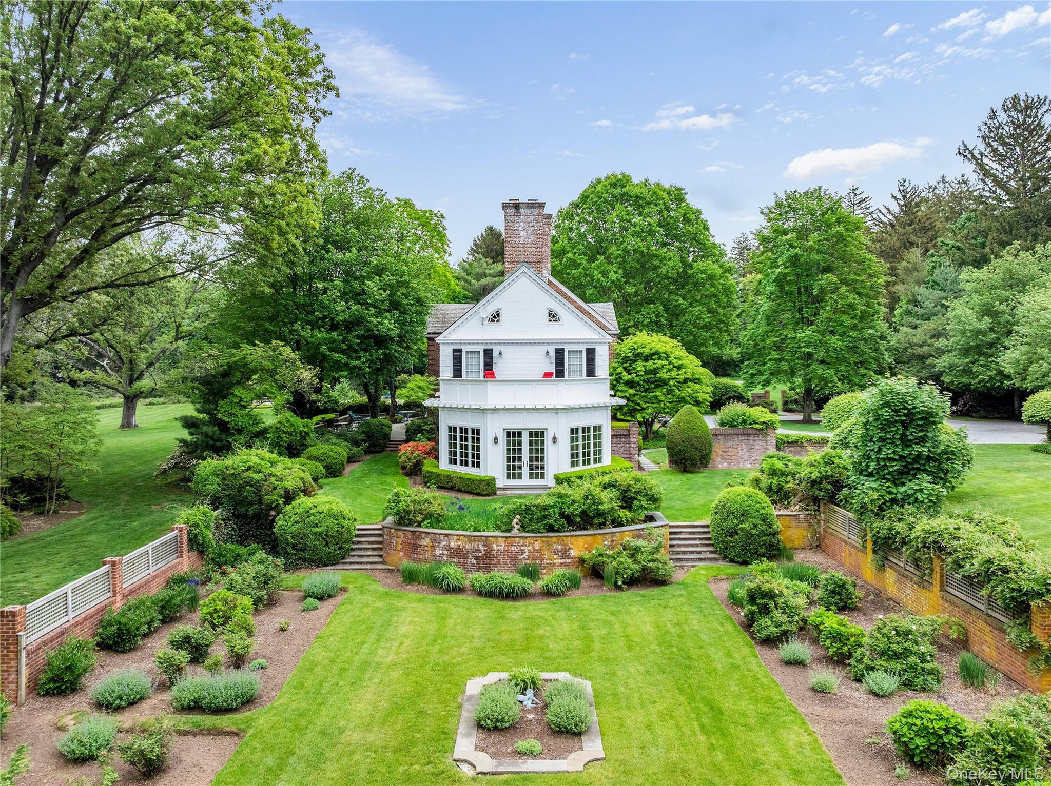 52 Piping Rock Road