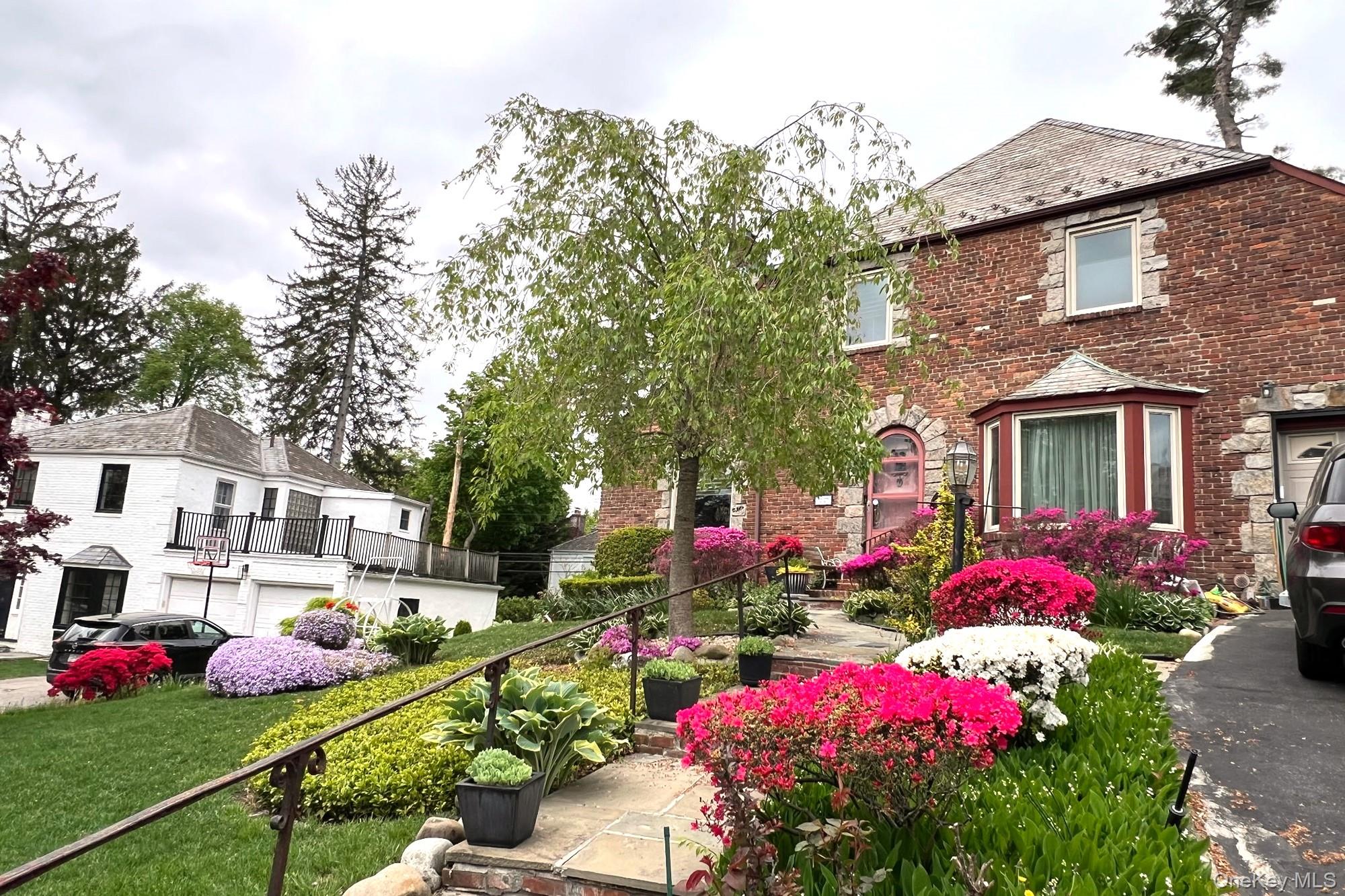 36 Strathmore Road