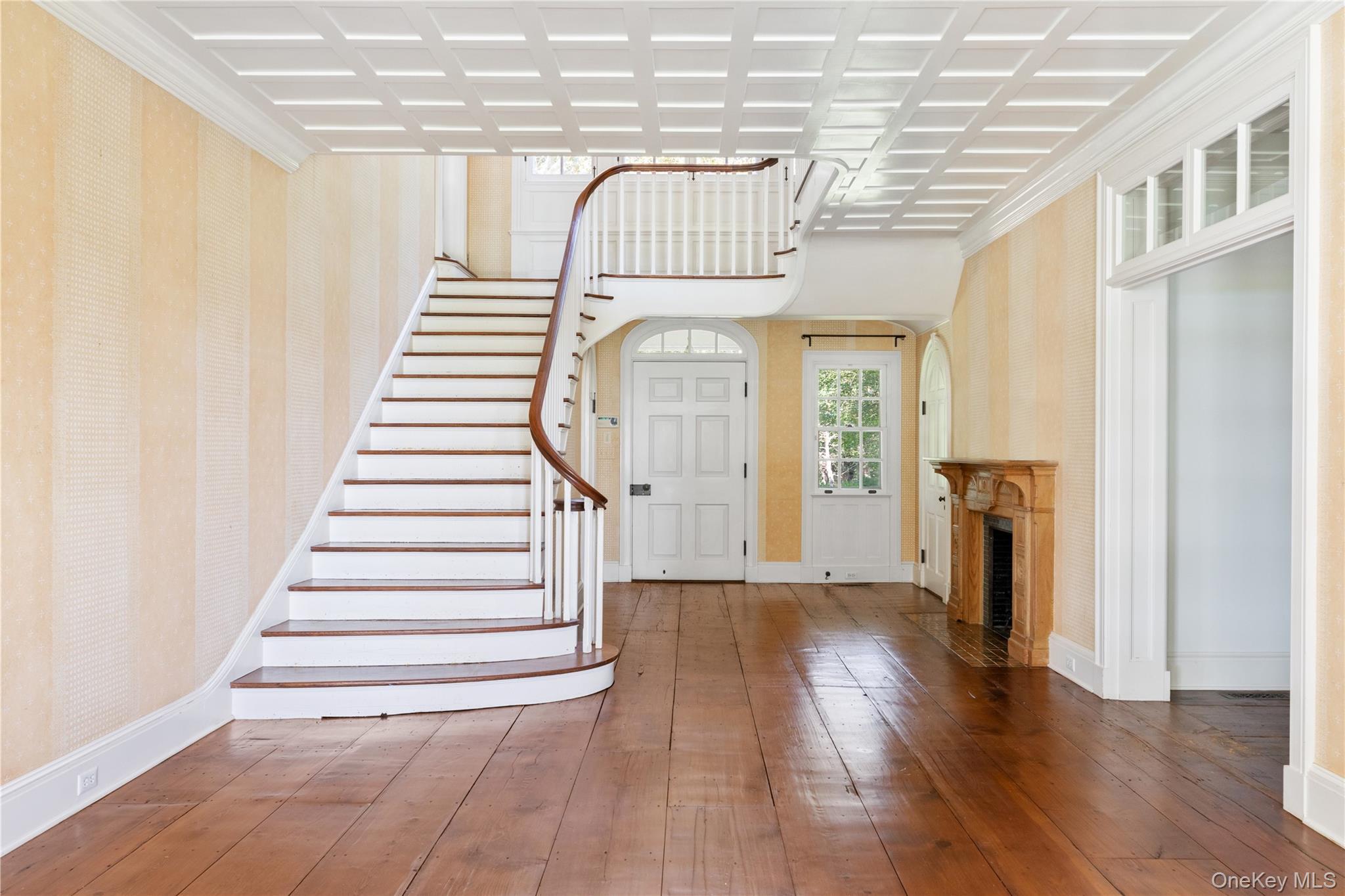 100 & 90 Briar Patch Road
