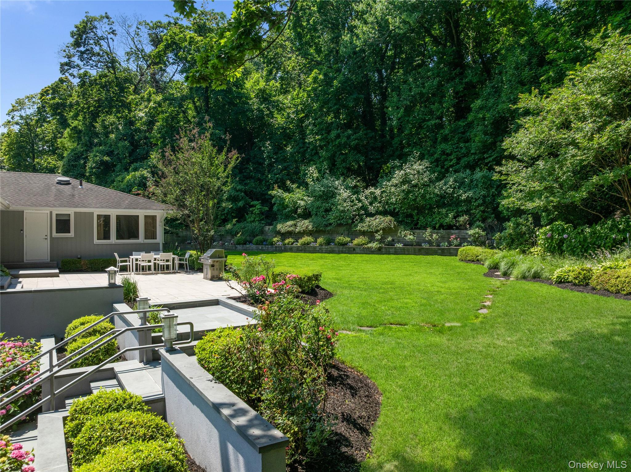 353 E Shore Road