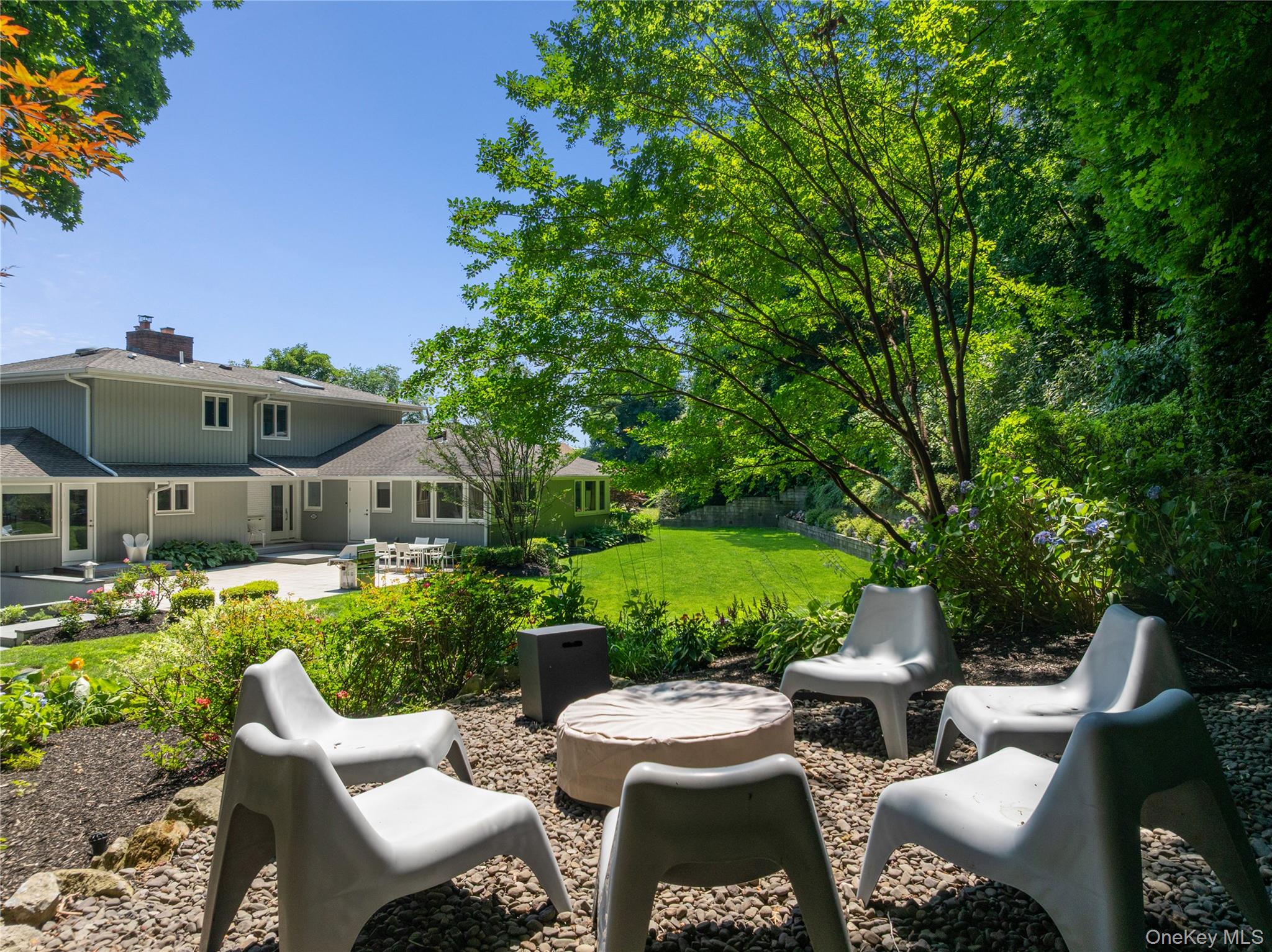 353 E Shore Road