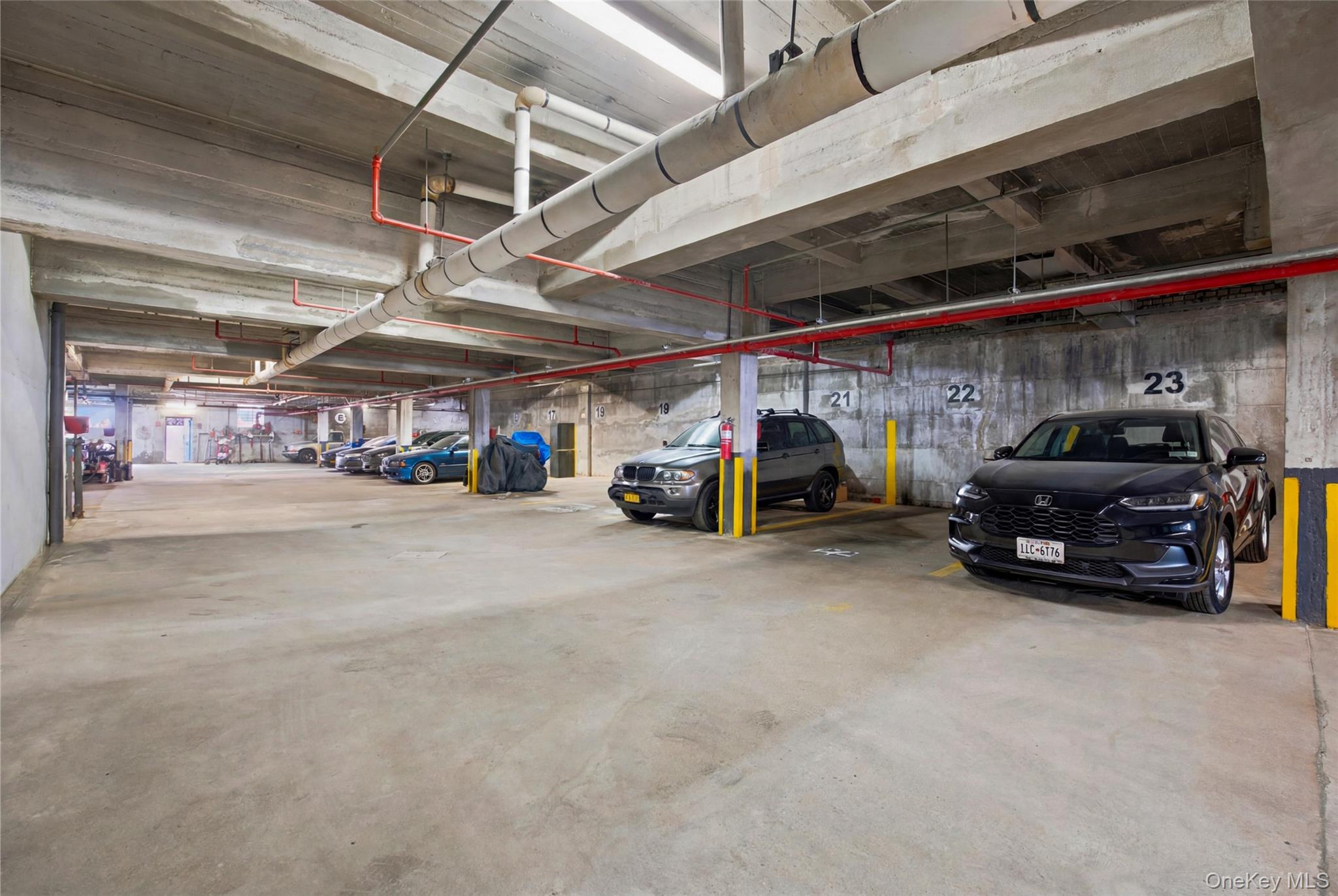 72-10 112 Street Unit: 6G