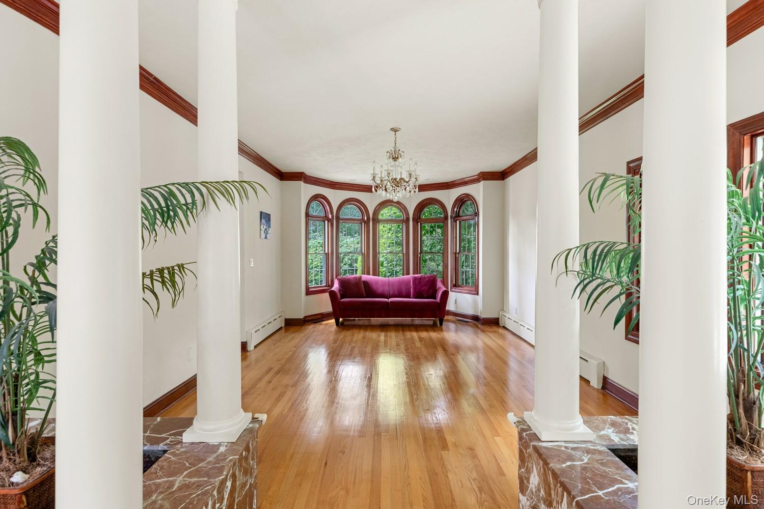 12 Mondavi Lane