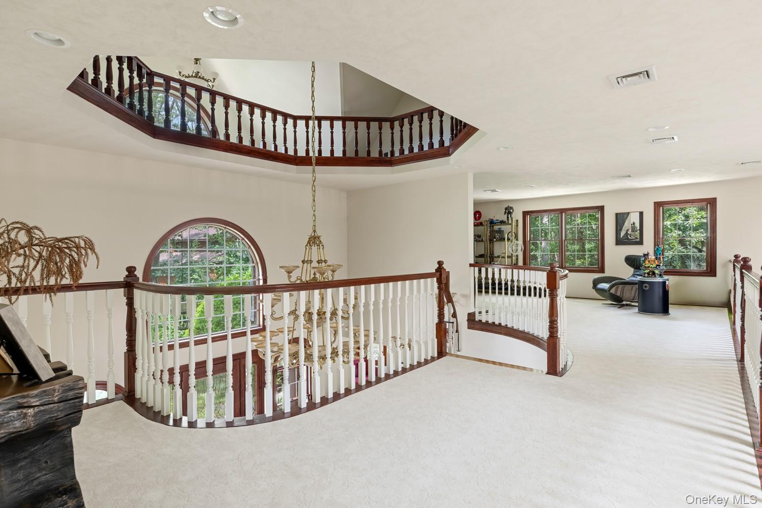 12 Mondavi Lane