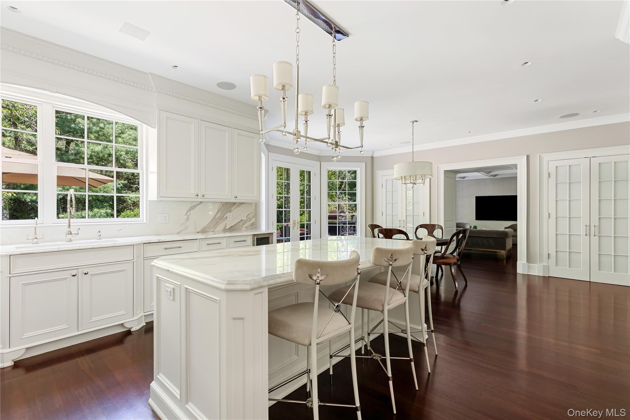 898 Chicken Valley Road