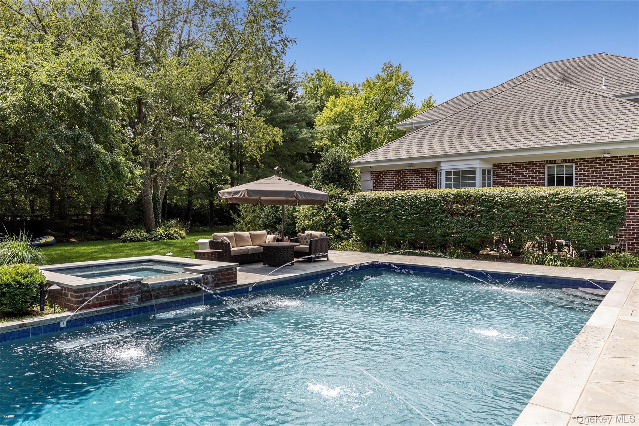 898 Chicken Valley Road