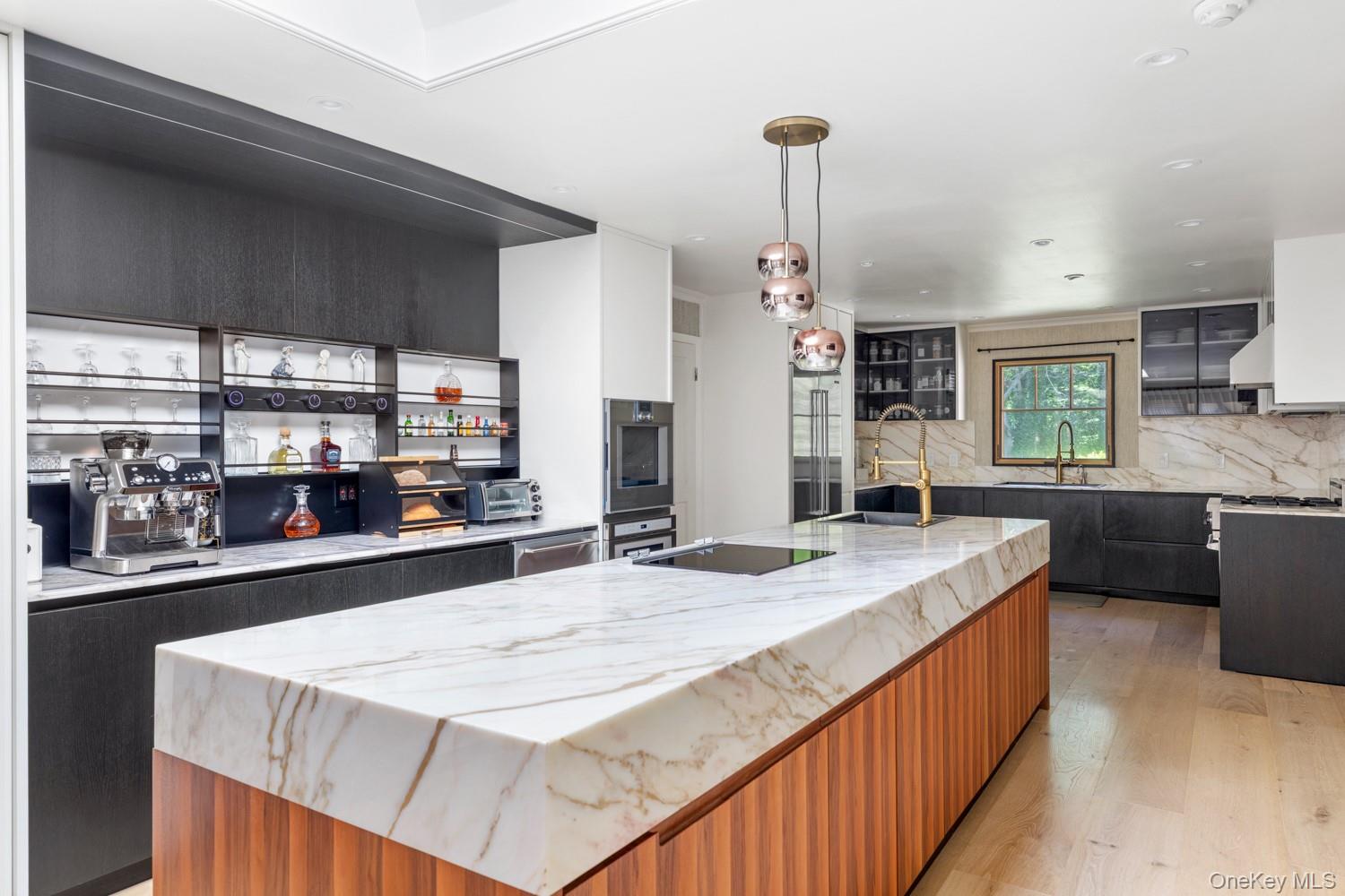 10 Laurel Woods Drive