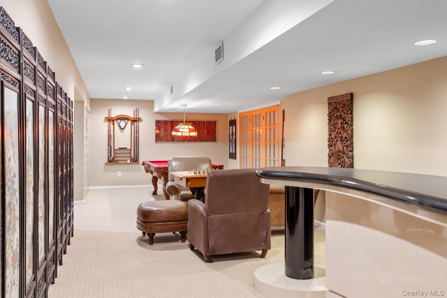 10 Laurel Woods Drive