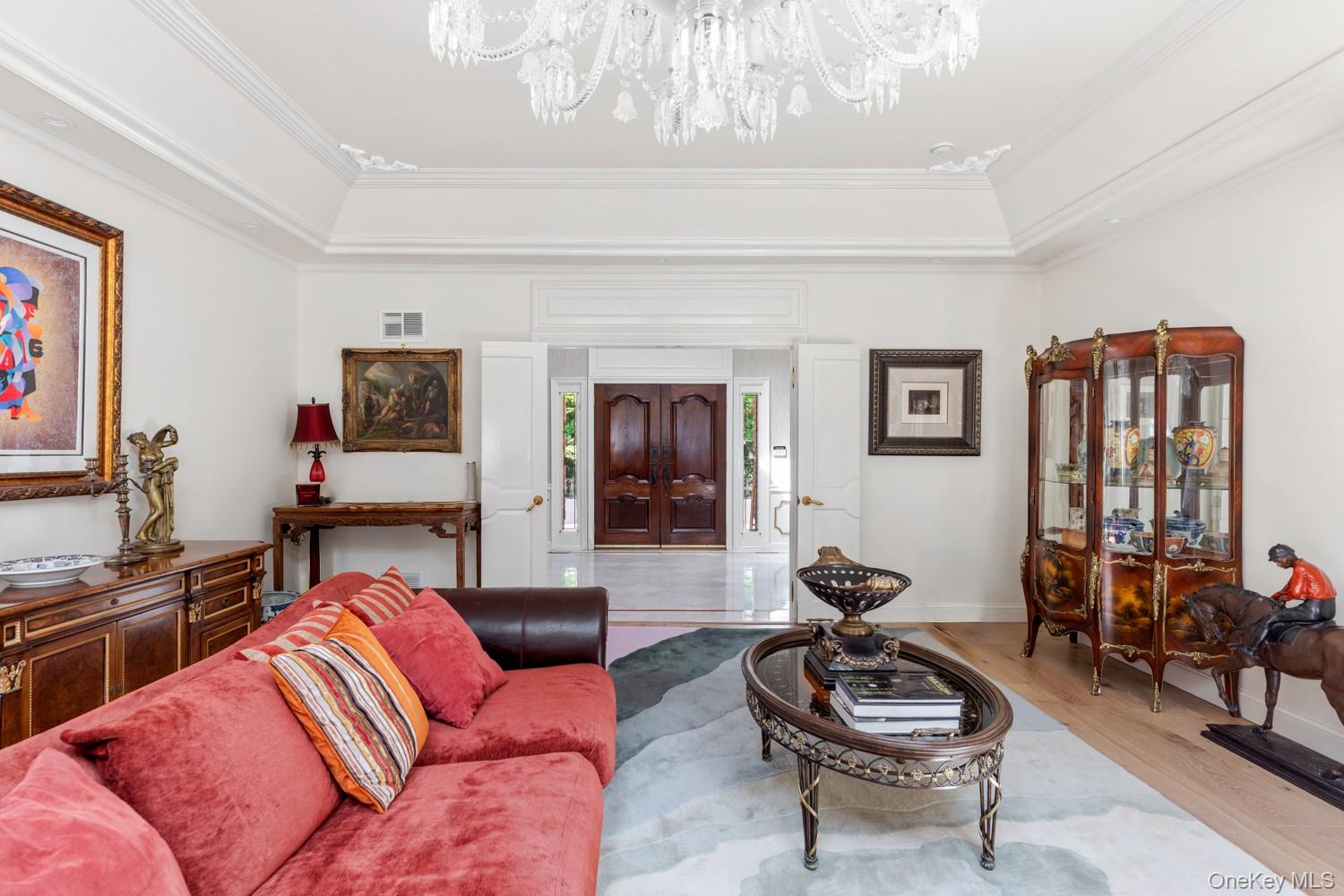 10 Laurel Woods Drive