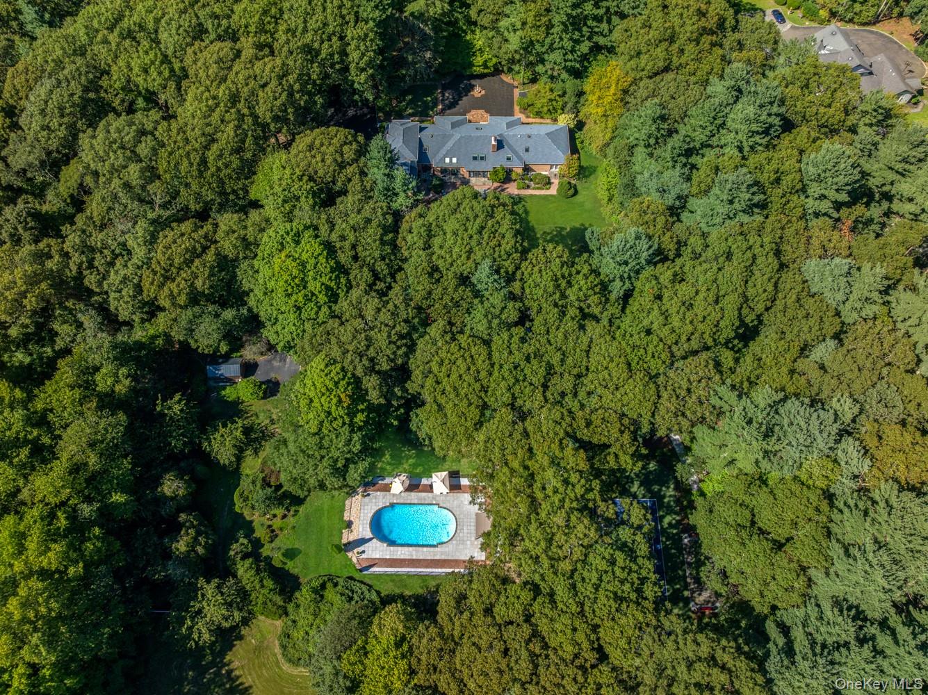 10 Laurel Woods Drive