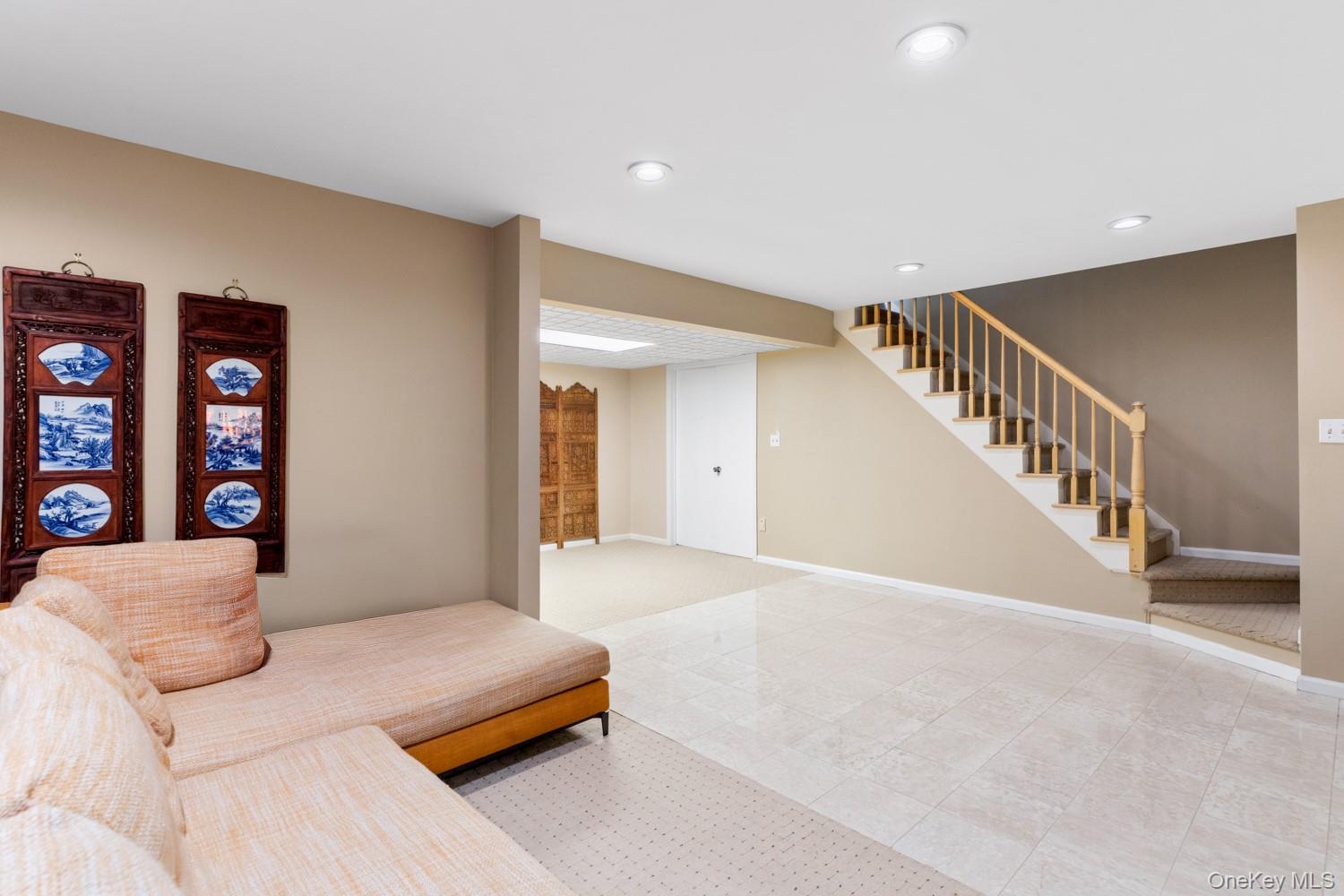 10 Laurel Woods Drive