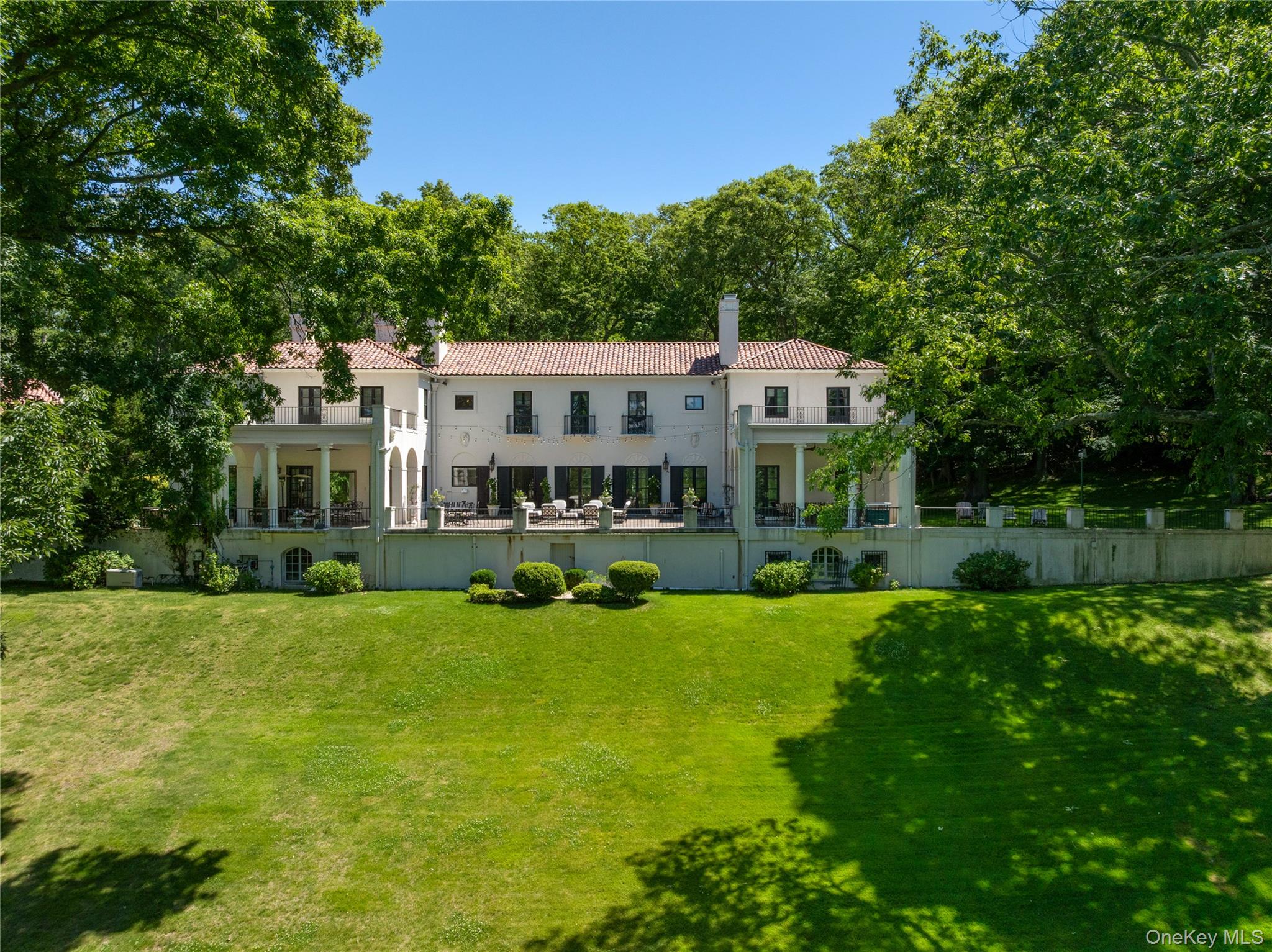 100 Horseshoe Road