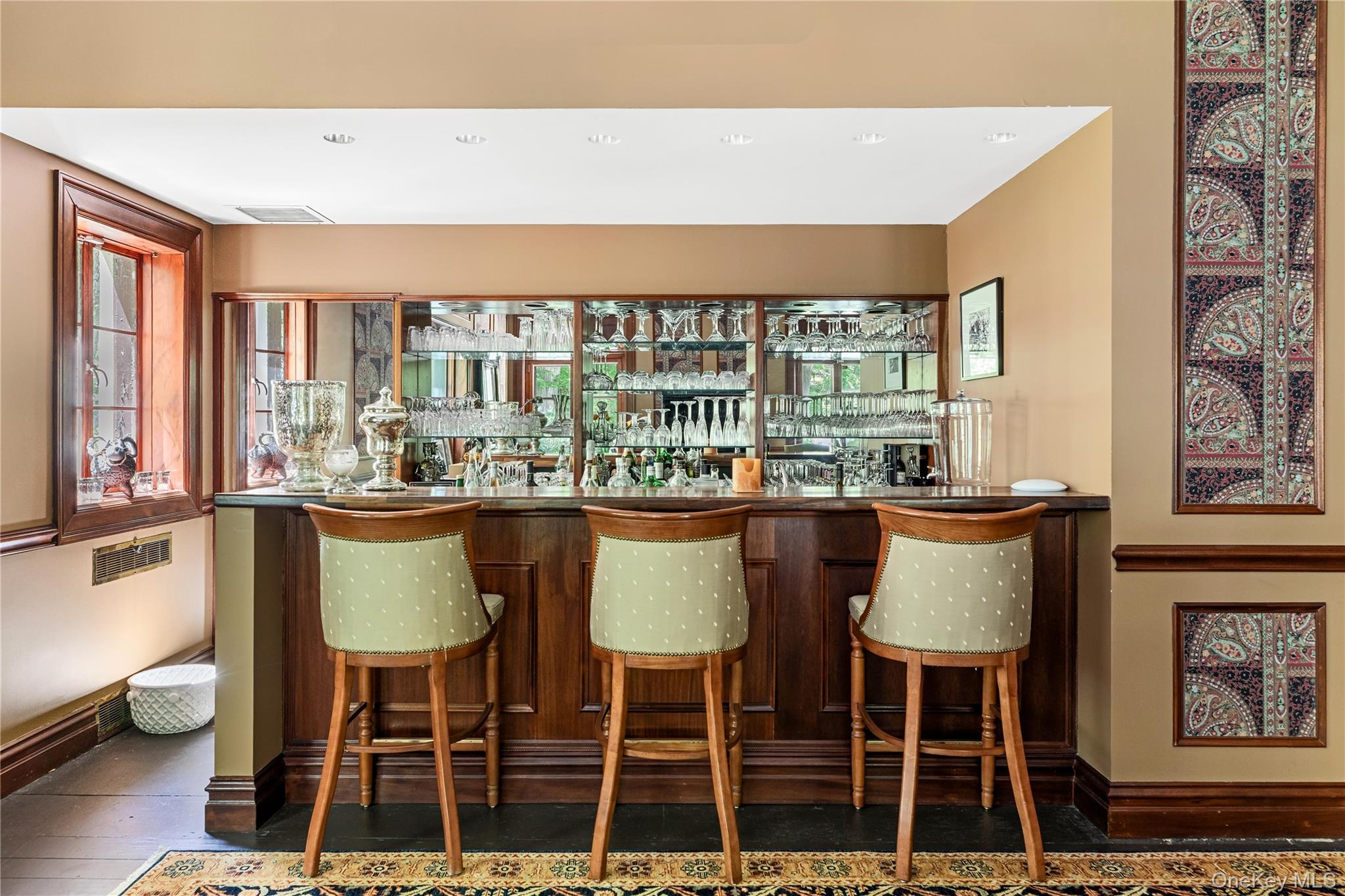100 Horseshoe Road