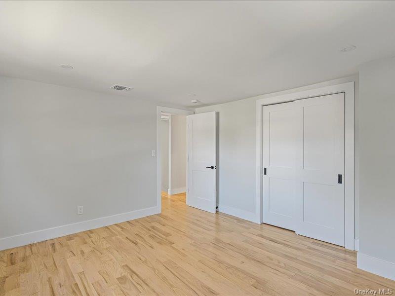 6 Slocum Avenue