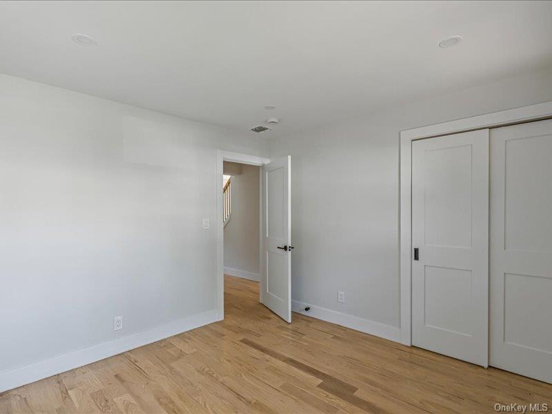 6 Slocum Avenue