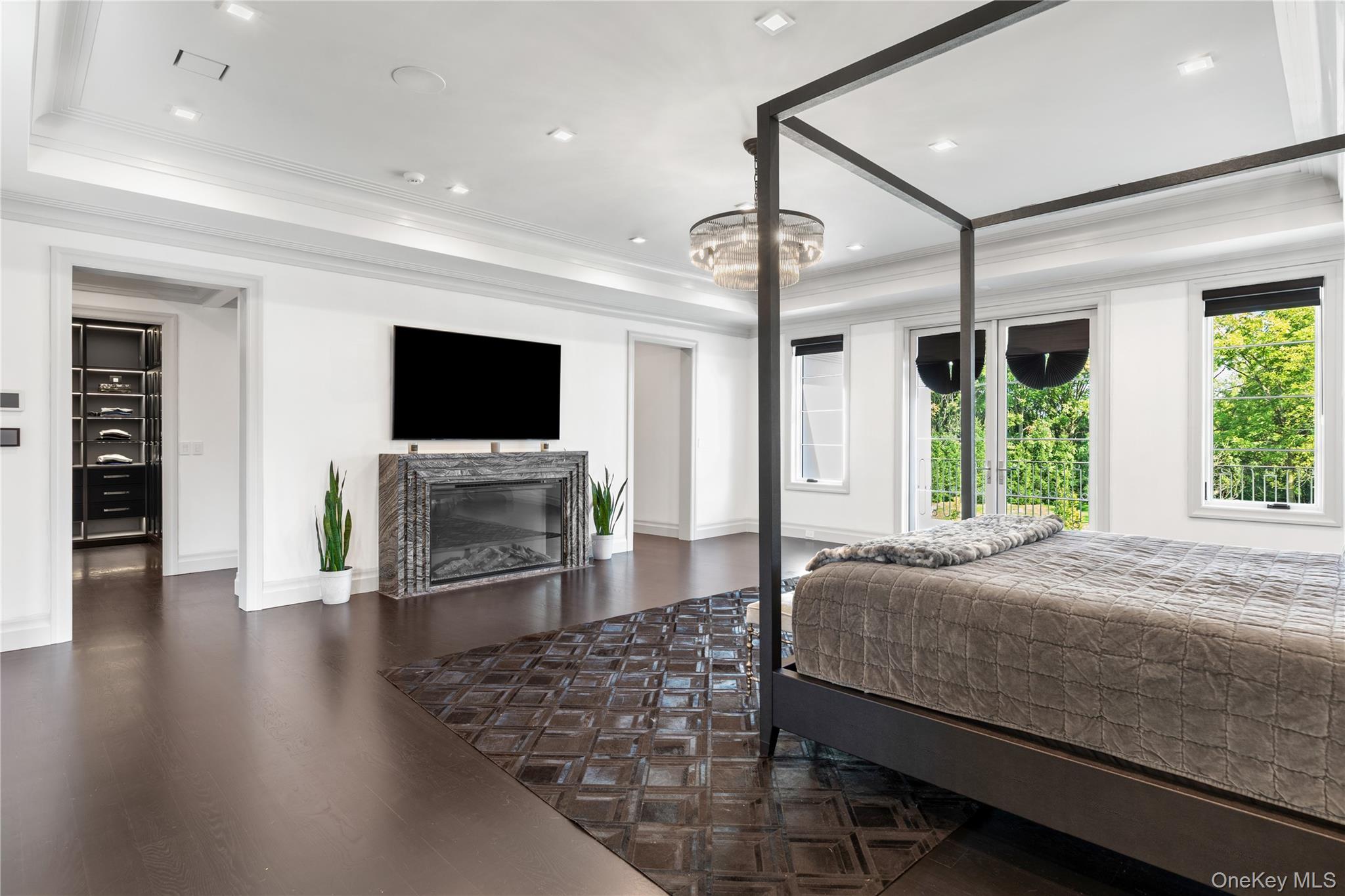 18 Evergreen Way