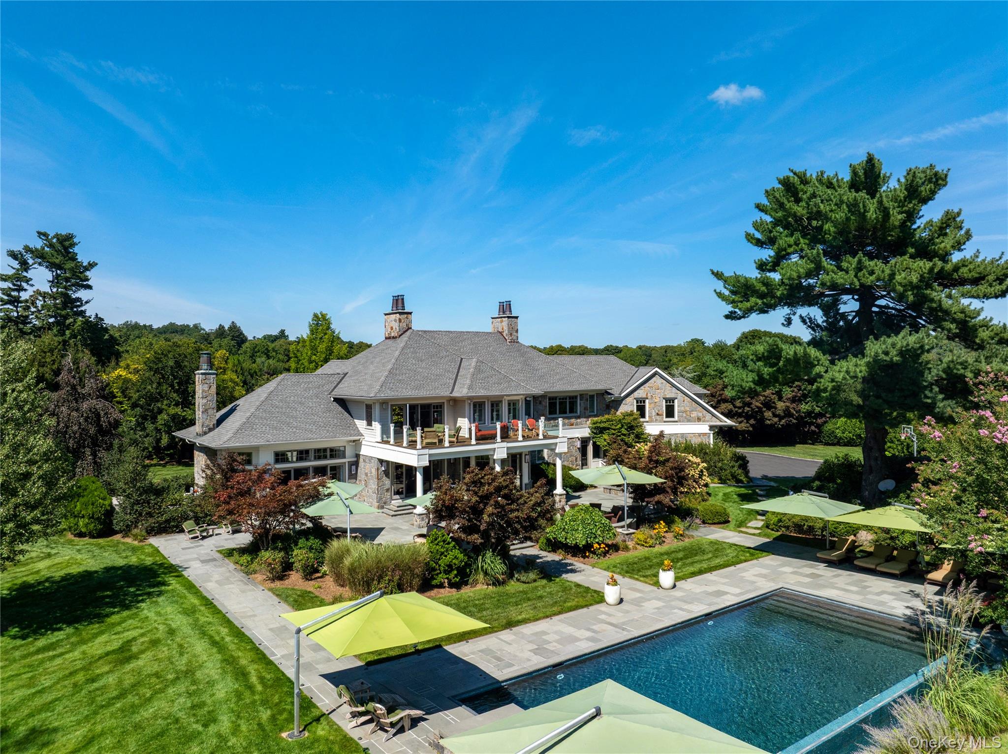 1 Hidden Pond Drive