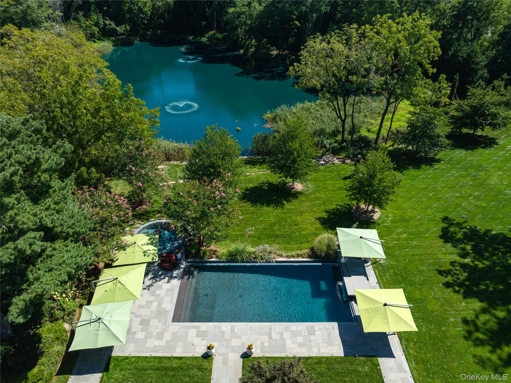 1 Hidden Pond Drive