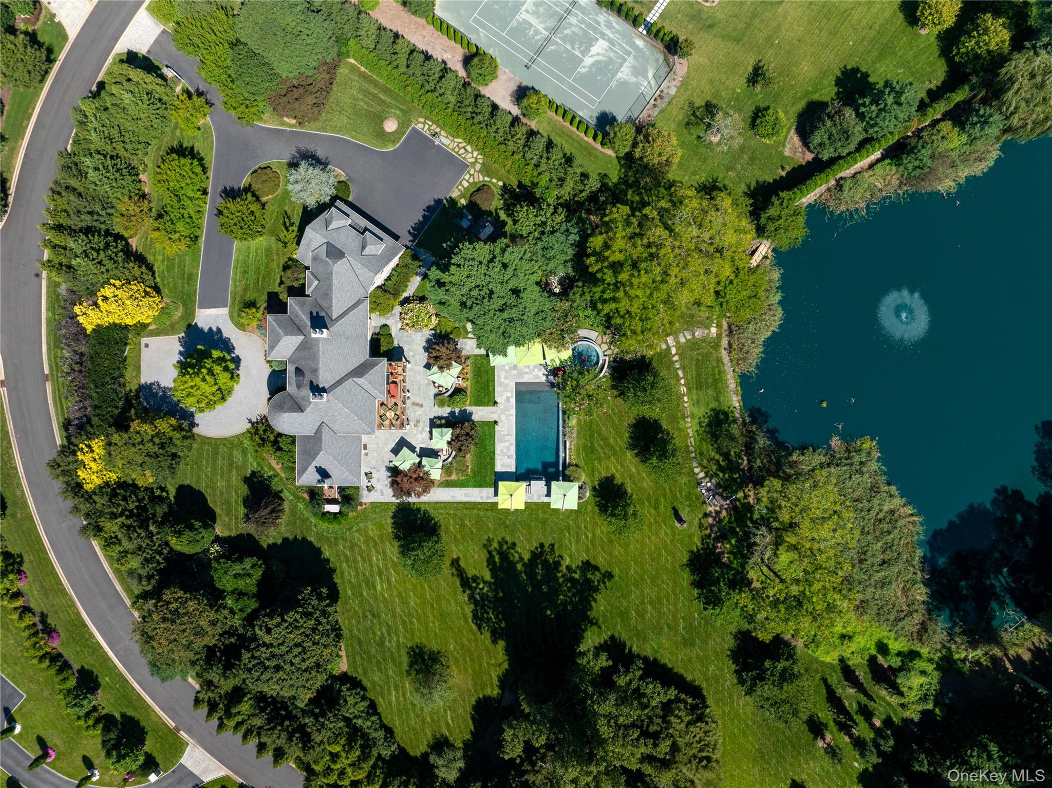 1 Hidden Pond Drive
