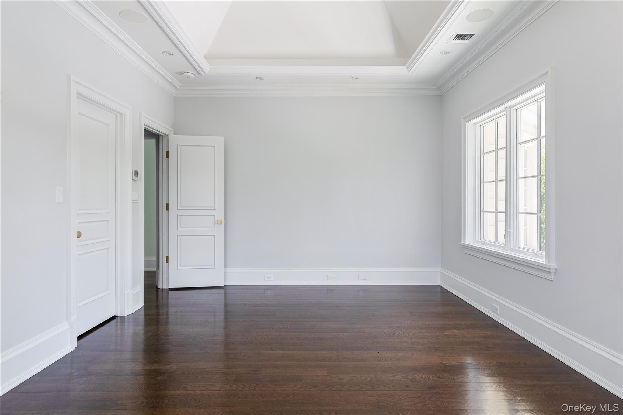 6 Foxwood Road
