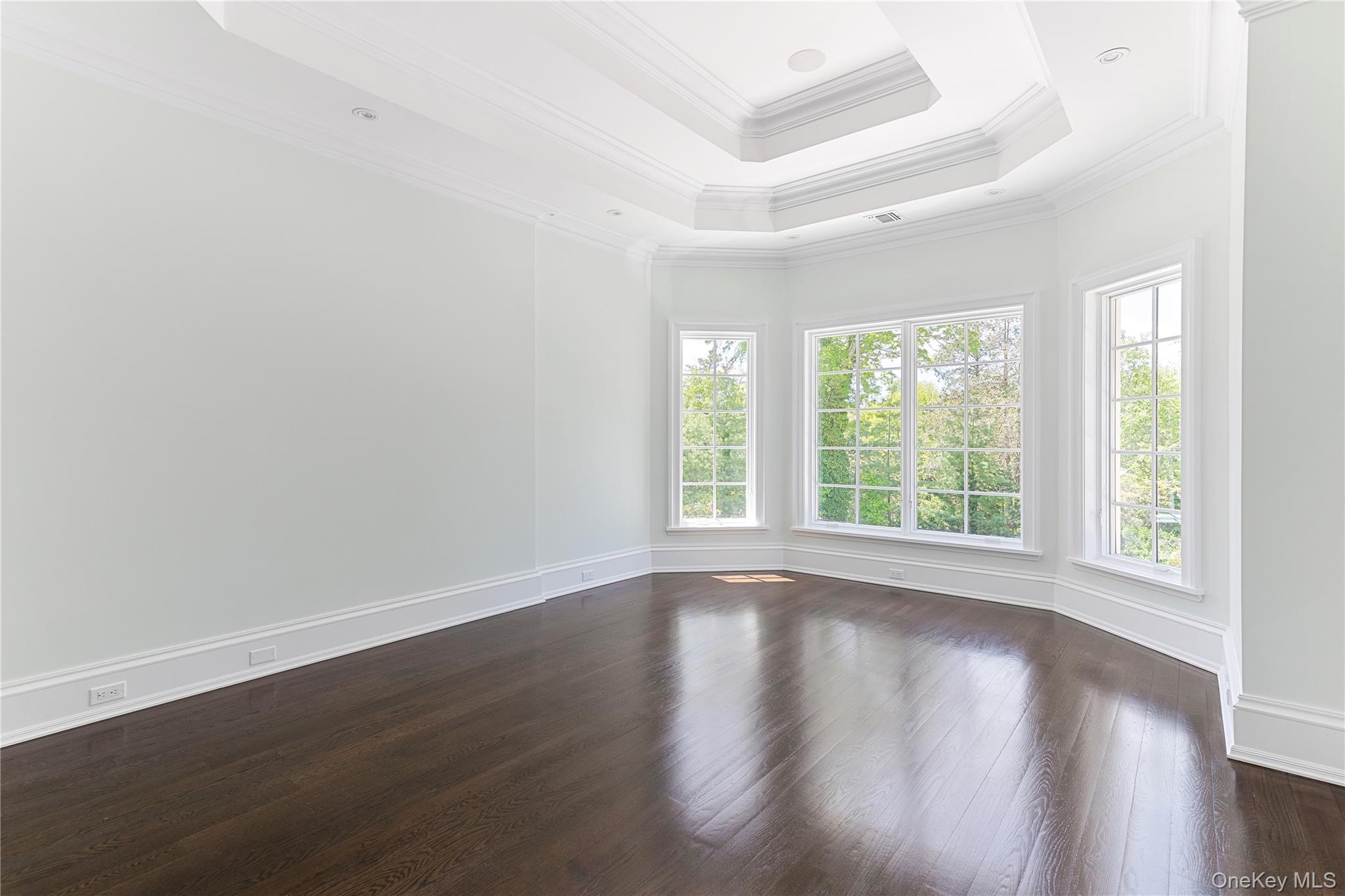 6 Foxwood Road
