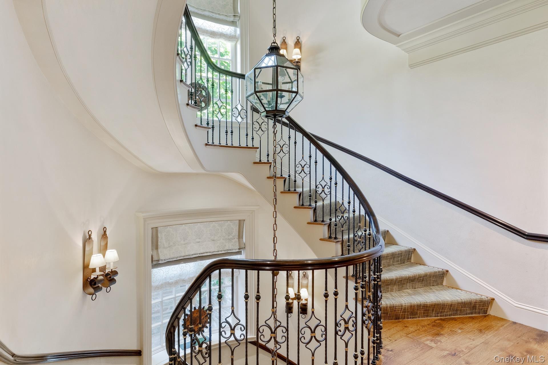6 Spring Hill Lane